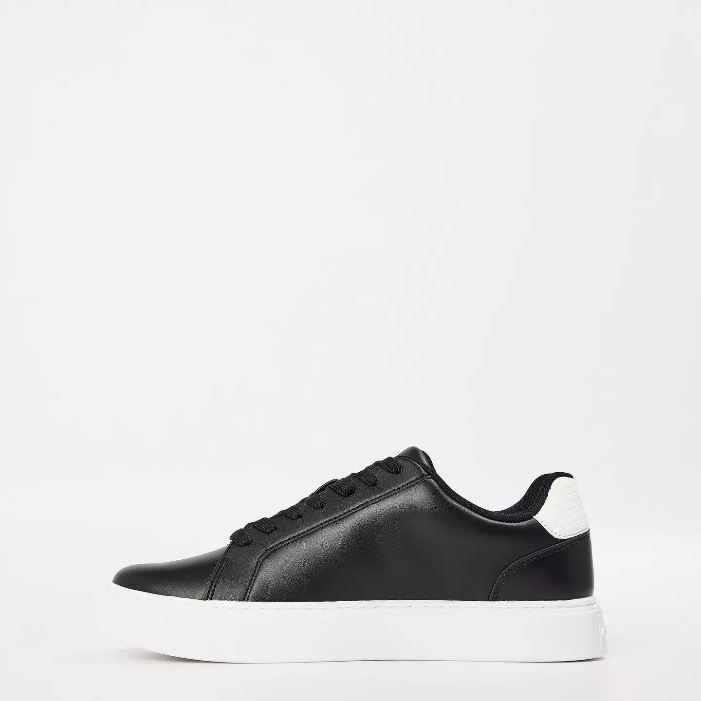 Calvin Klein o1g2r1mq0426 Classic Cup Low-Top Trainers in Black/White Size US 9 / EU 42 - 2 Thumbnail