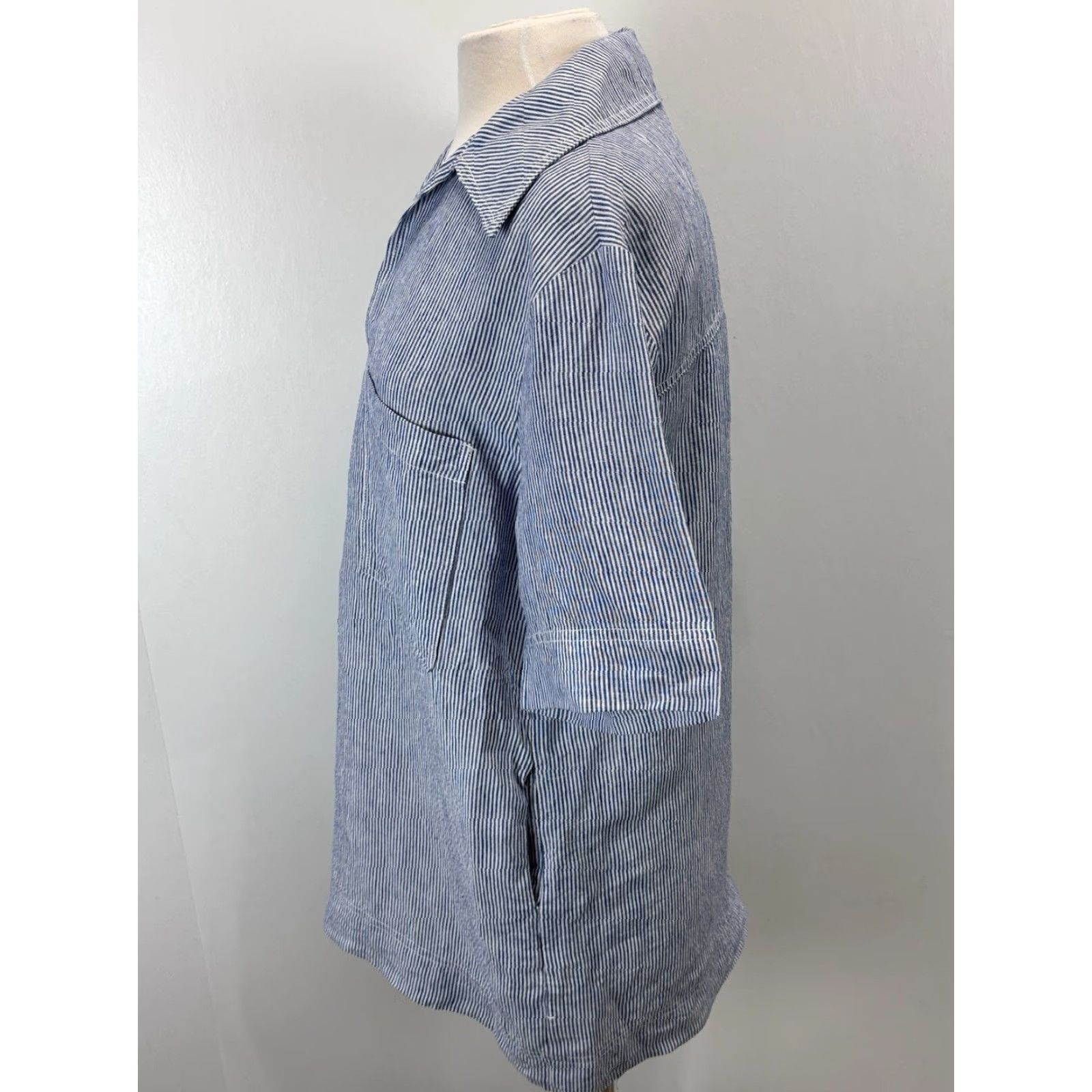 Vintage VINTAGE The Pants Store Linen Tunic Shirt Women’s S Blue White Striped Pockets Collared Long Sleeve 100% Linen Casual Spring Summer Fall Womens Size S / US 4 / IT 40 - 2 Thumbnail