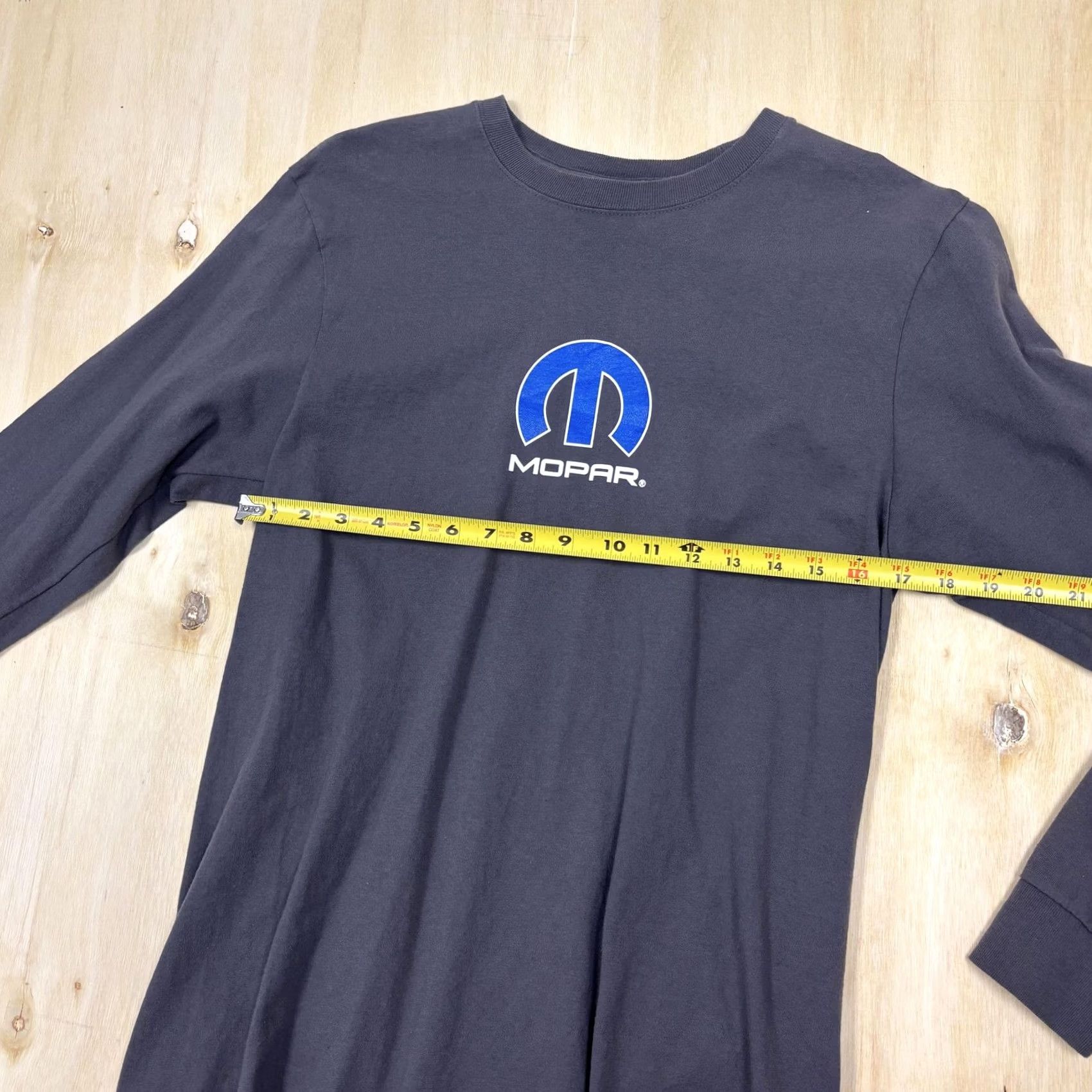 Logo 7 Mopar Shirt Mens Medium Gray Long Sleeve Fuel Your Passion Logo Tee T-Shirt Size US M / EU 48-50 / 2 - 3 Thumbnail