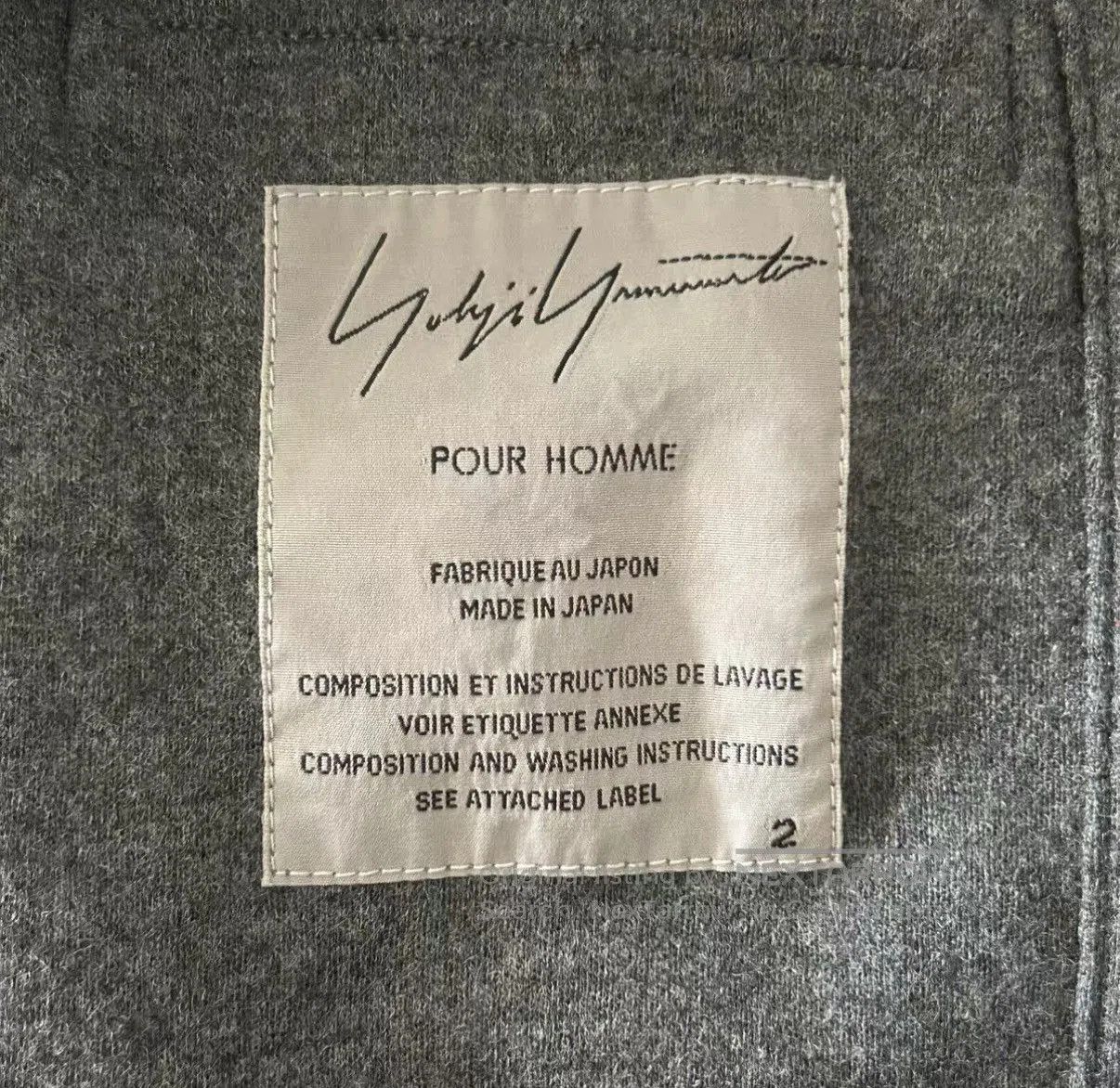 Yohji Yamamoto Gray Button. Size US M / EU 48-50 / 2 - 4 Thumbnail
