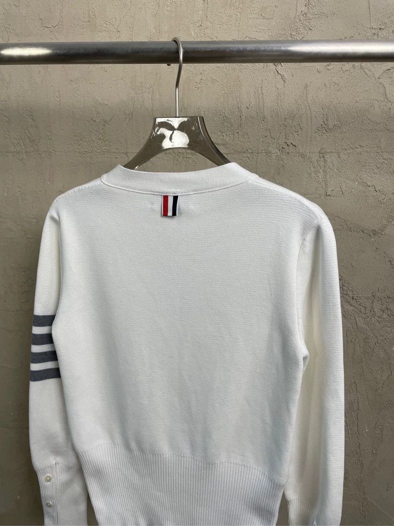 Thom Browne Thom Browne Size 38 White four-stripe knitted cardigan jac Size US XXS / EU 40 - 4 Thumbnail