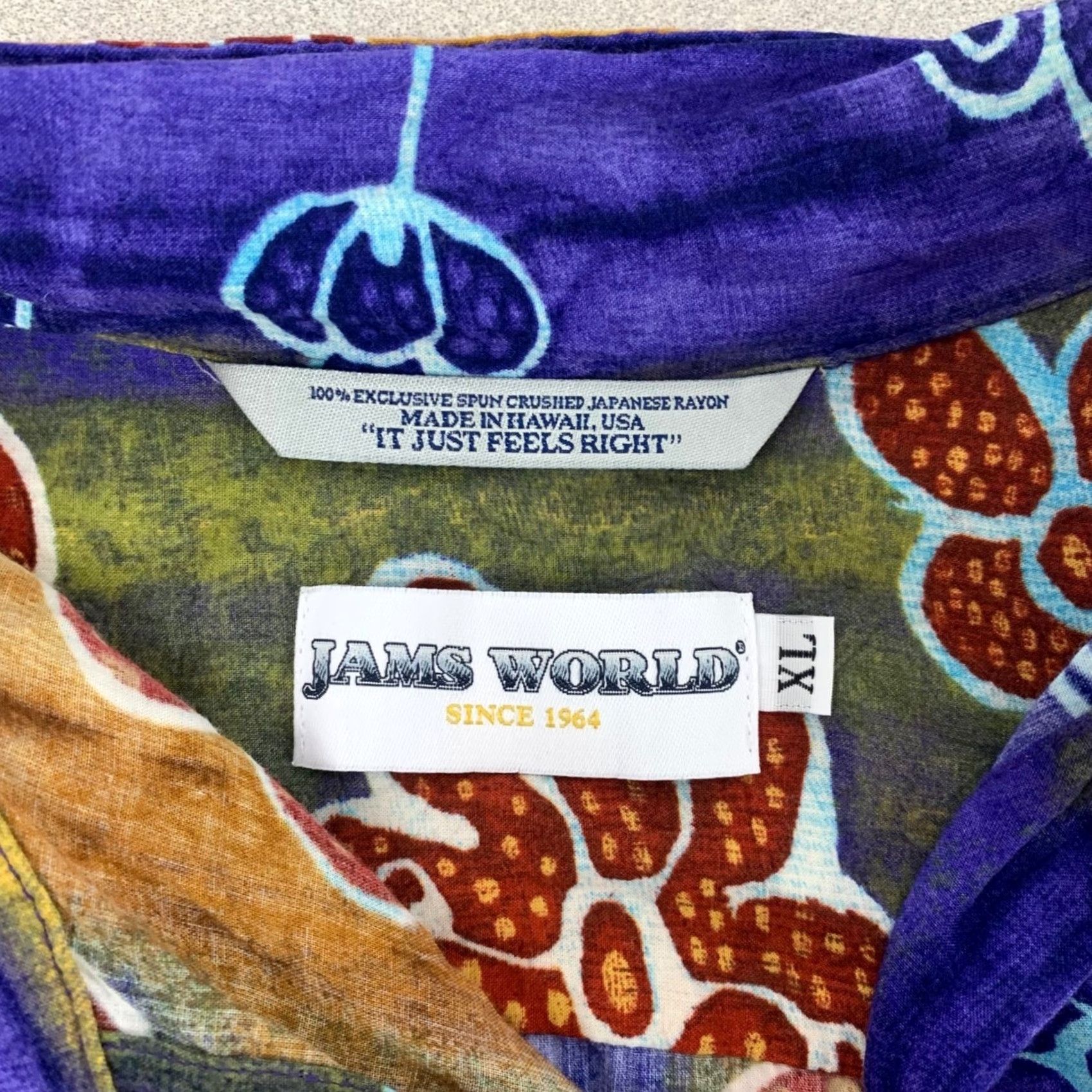 Jams World VINTAGE Jams World Button-Down Shirt Mens XL Purple Yellow Floral Charms Made in Hawaii Size US XL / EU 56 / 4 - 3 Thumbnail