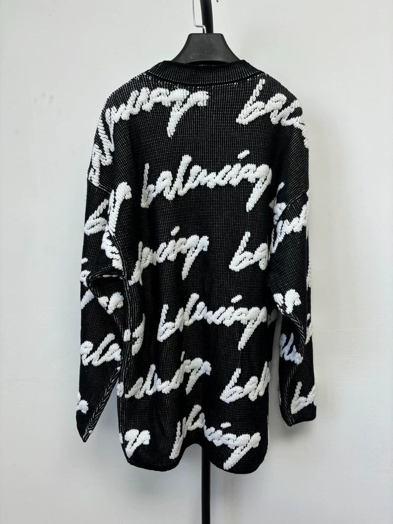 Balenciaga Balenciaga Logo Printed Crew Neck Pullover Long Sleeve Swe Size US M / EU 48-50 / 2 - 2 Thumbnail