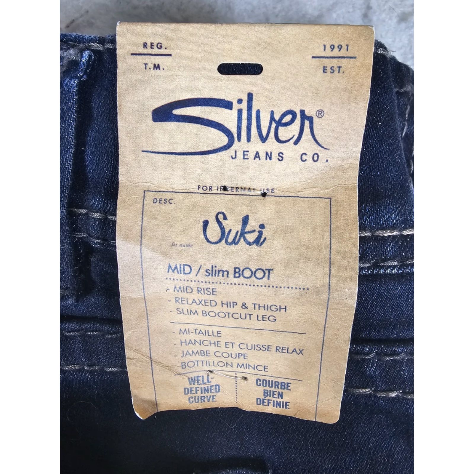 Vintage Silver Signature Jeans Mid Slim Boot Cut Jeans Women's 30x31 Dark Wash NWTs Silver Jeans Suki Surplus Regular Fit Denim Blue Size 30" / US 8 / IT 44 - 3 Thumbnail