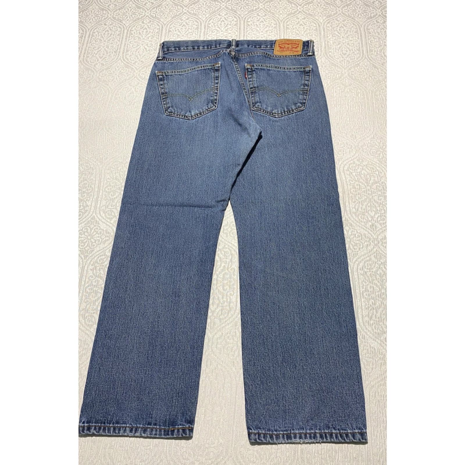 Levi's VINTAGE Levi's Jeans Mens 36x30 Blue Denim Medium Wash Straight Leg 5-Pocket Red Tab 501 Regular Mens Size US 36 / EU 52 - 2 Thumbnail