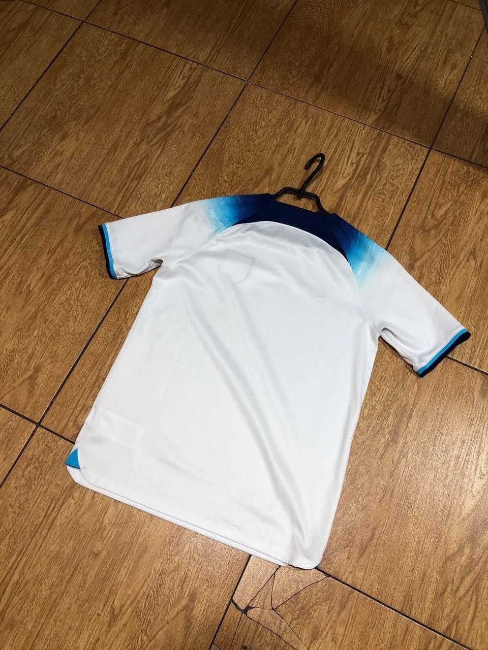 Nike KIDS NIKE England Home Jersey Vintage StreetWear Size US XL / EU 56 / 4 - 14 Thumbnail