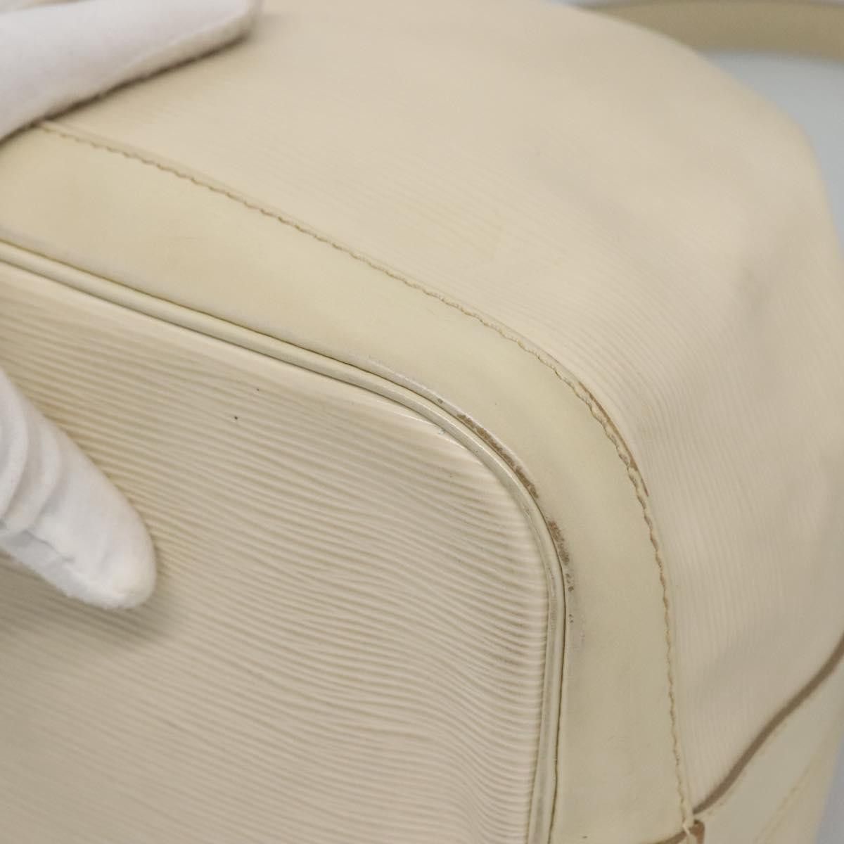Louis Vuitton LOUIS VUITTON Epi Petit Noe Shoulder Bag White Yvoire Size ONE SIZE - 12 Thumbnail