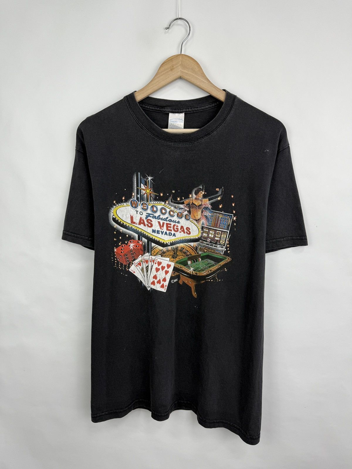 Gildan 🃏🎲🎰 Vintage Las Vegas Nevada Dice Cubes Border Cards T-Shirt Size US M / EU 48-50 / 2 - 3 Thumbnail