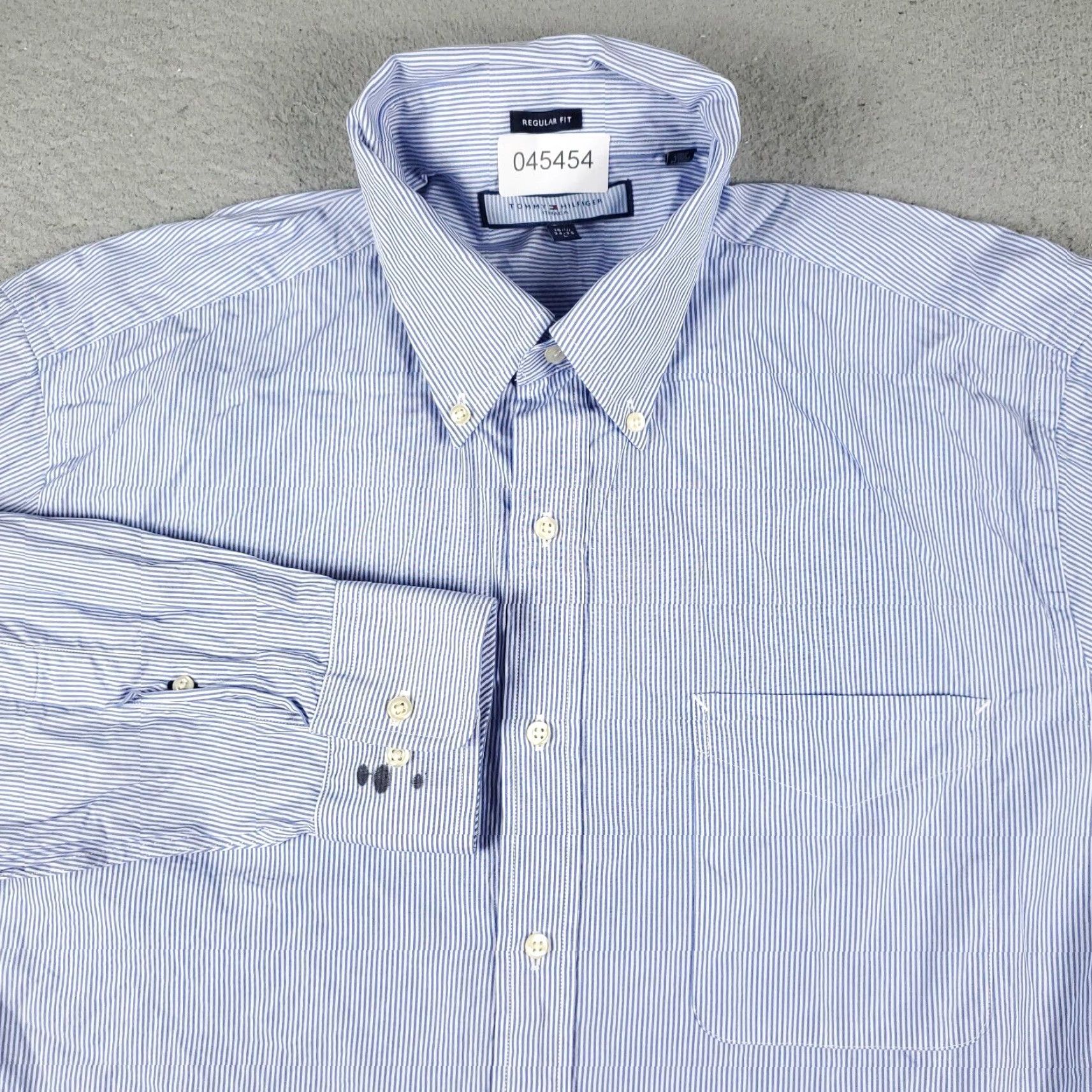 Tommy Hilfiger Tommy Hilfiger Button-Up Shirt Mens Large Blue Striped Long Sleeve Casual Regular Fit Size US L / EU 52-54 / 3 - 2 Thumbnail