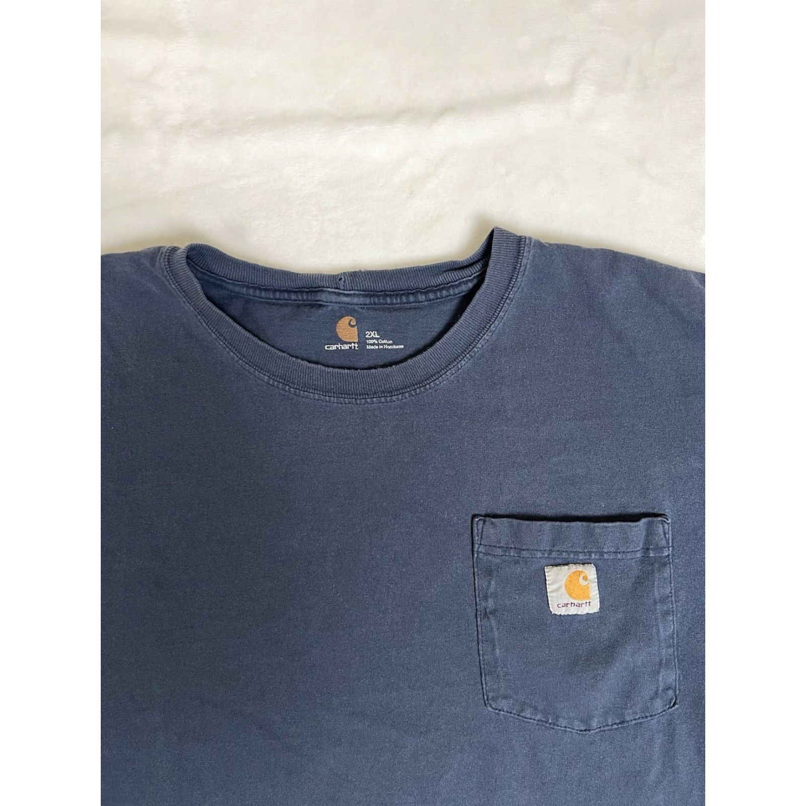 Carhartt VINTAGE Carhartt Blue Pocket Shirt 2XL K87 Men’s T-Shirt Crew Neck Short Sleeve Relaxed Fit Grunge Sun Faded 90s Classic Pockets Size US XXL / EU 58 / 5 - 2 Thumbnail