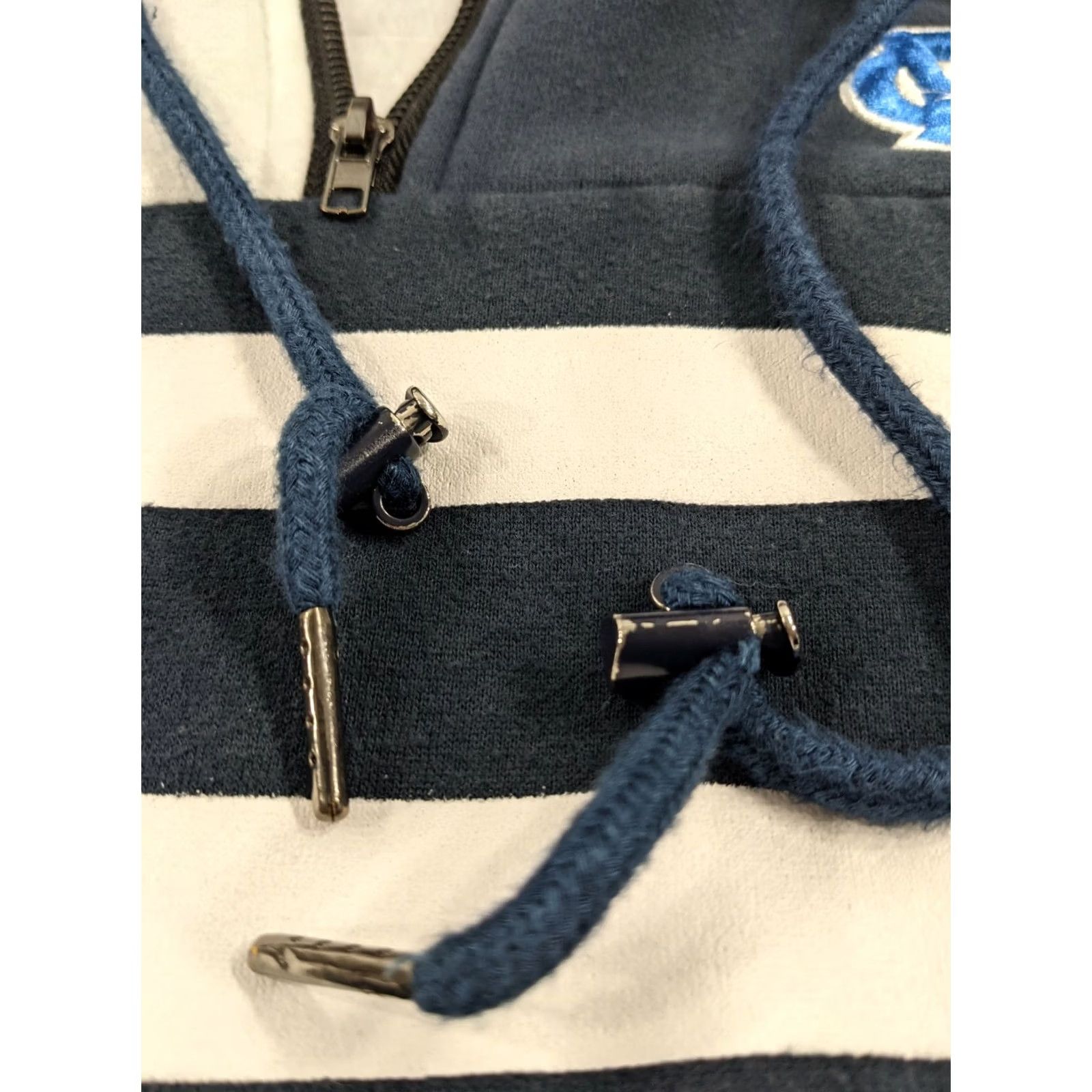 Vintage Effectus Clothing Mens Navy Striped Quarter Zip Hoodie W/Pockets Size Medium Size US M / EU 48-50 / 2 - 5 Thumbnail