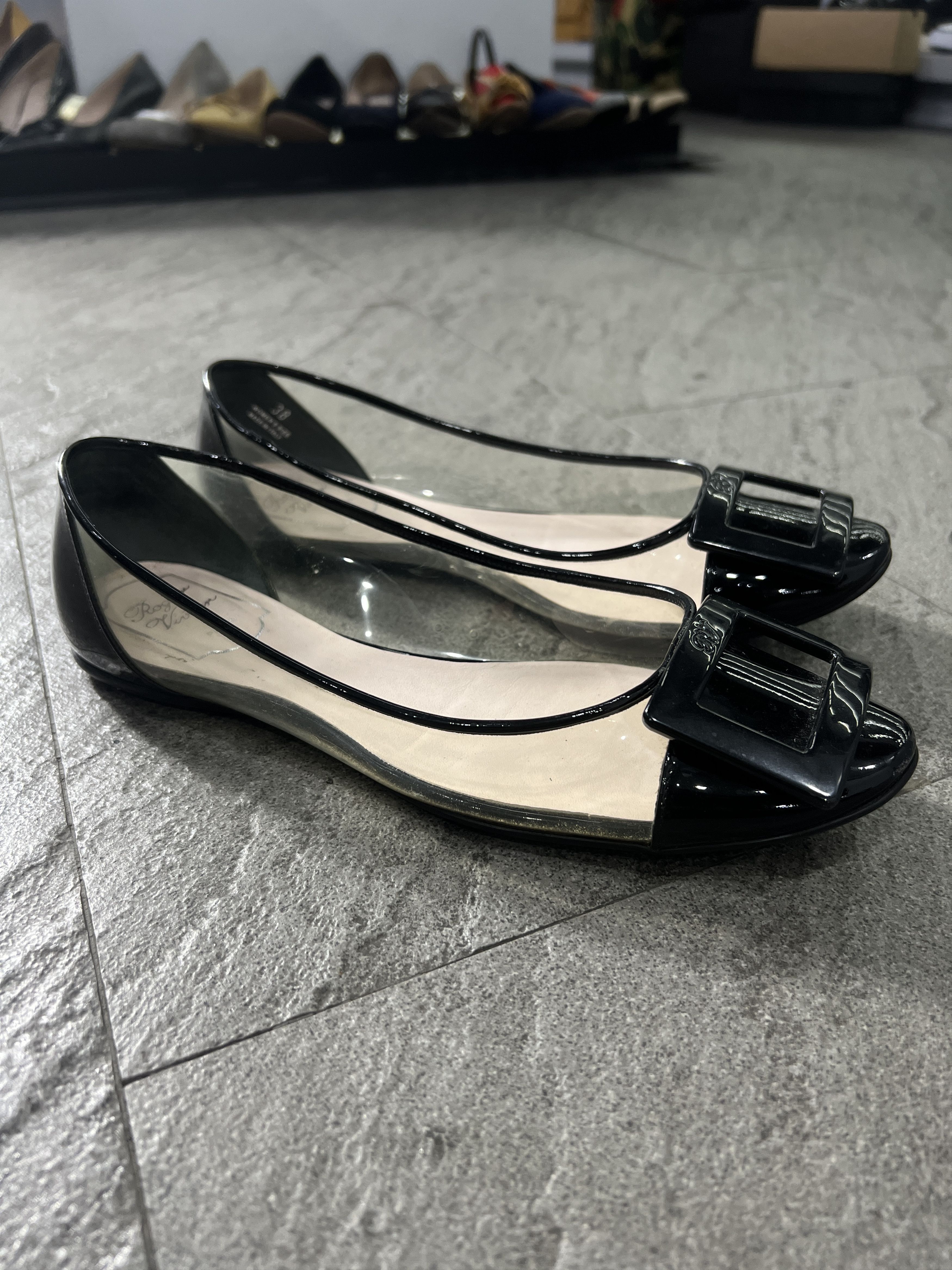 Roger Vivier Roger Vivier Clear PVC Gommette Flats Black 38 Size US 8 / IT 38 - 1 Thumbnail