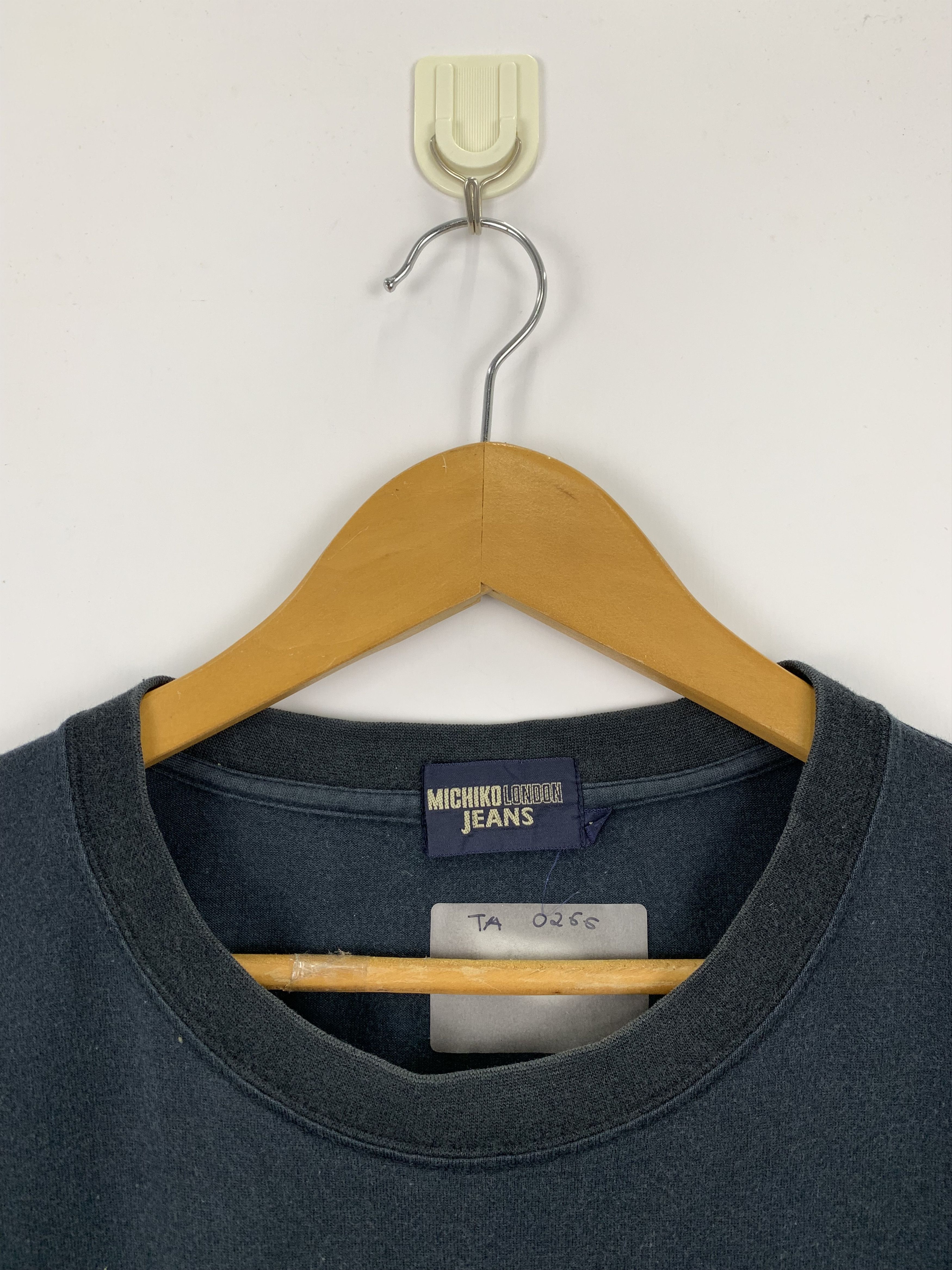 Michiko Koshino London Vintage Michiko London Jeans T Shirt TA0266 Size US L / EU 52-54 / 3 - 7 Thumbnail