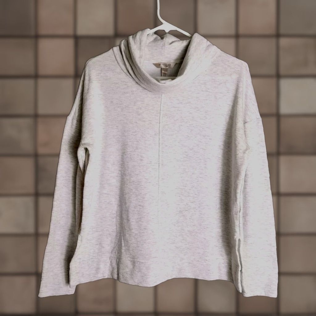 Banana Republic VINTAGE Banana Republic Womens Light Gray Cloud Terry Cropped Funnel NeckTop-Size S Size S / US 4 / IT 40 - 1 Thumbnail
