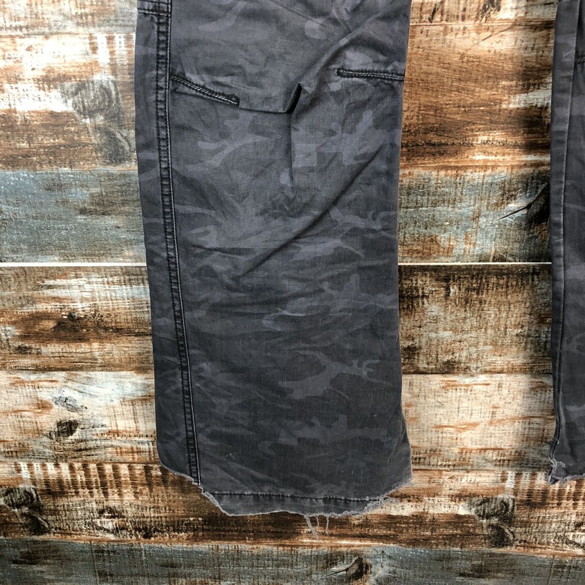 Japanese Brand DL Camo Gray Cargo Military utility Multipocket Pants #C638 Size US 29 - 11 Thumbnail