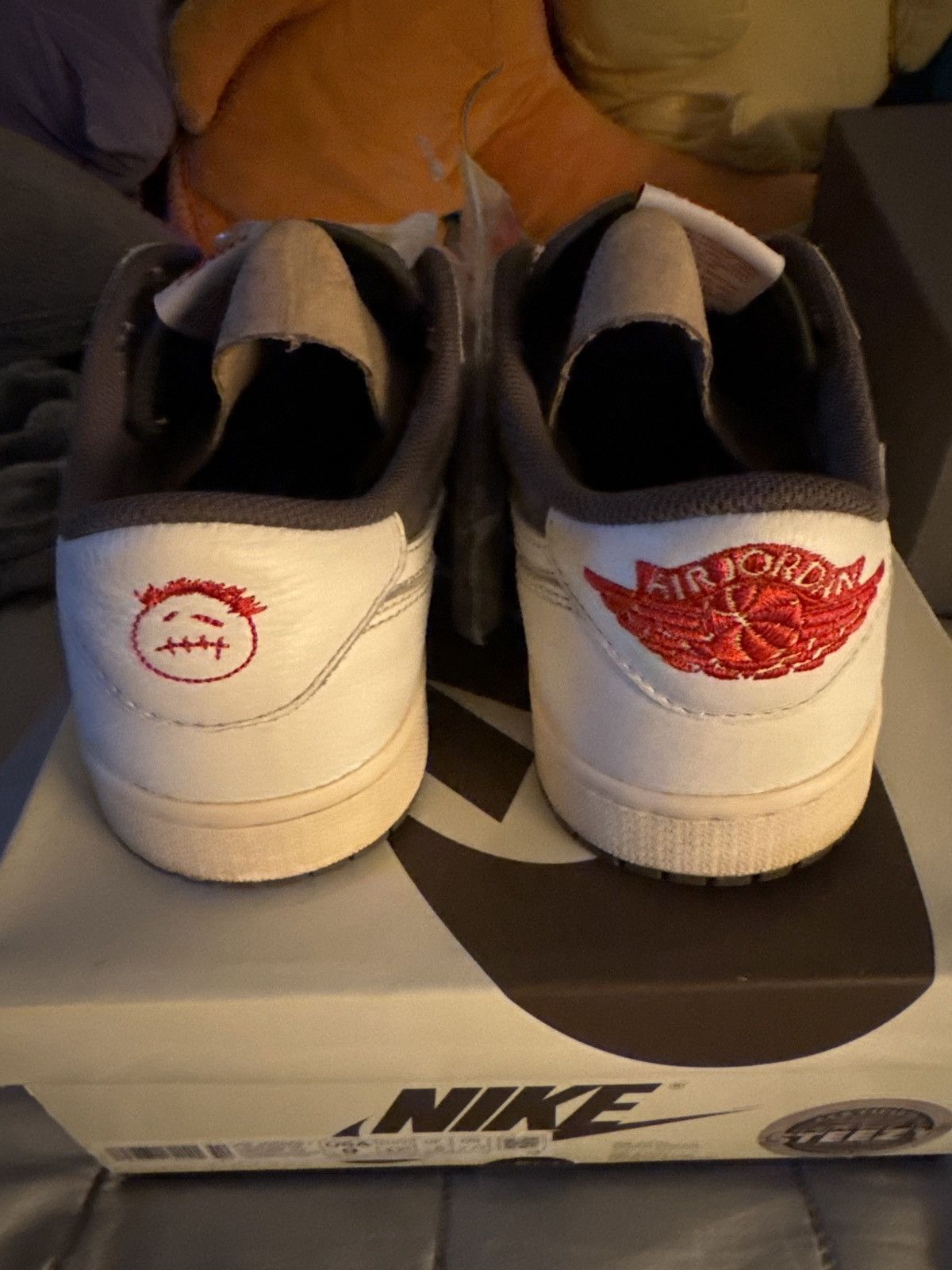Jordan Brand × Travis Scott Travis Scott Jordan 1 Reverse Mocha low Size US 9 / EU 42 - 9 Thumbnail