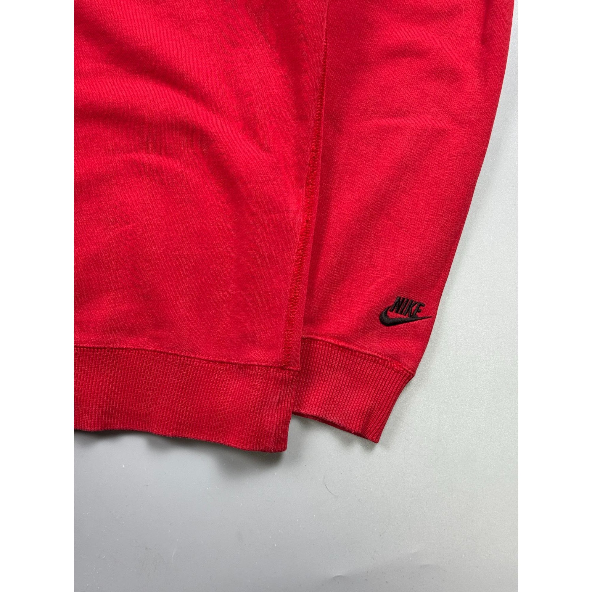 Nike Vintage 00’s Nike Sportswear Crewneck Red Sweatshirt (YG018) Size US L / EU 52-54 / 3 - 12 Thumbnail