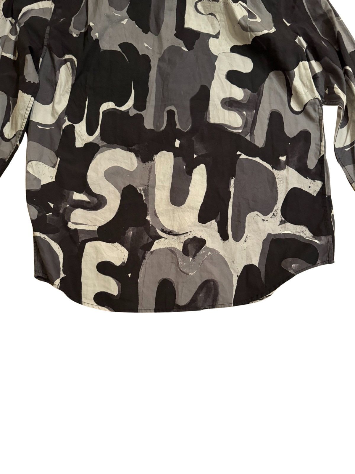 Supreme 🔥2020 Supreme Painted Logo Shirt/Supreme Multicolor Shirt Size US L / EU 52-54 / 3 - 11 Thumbnail