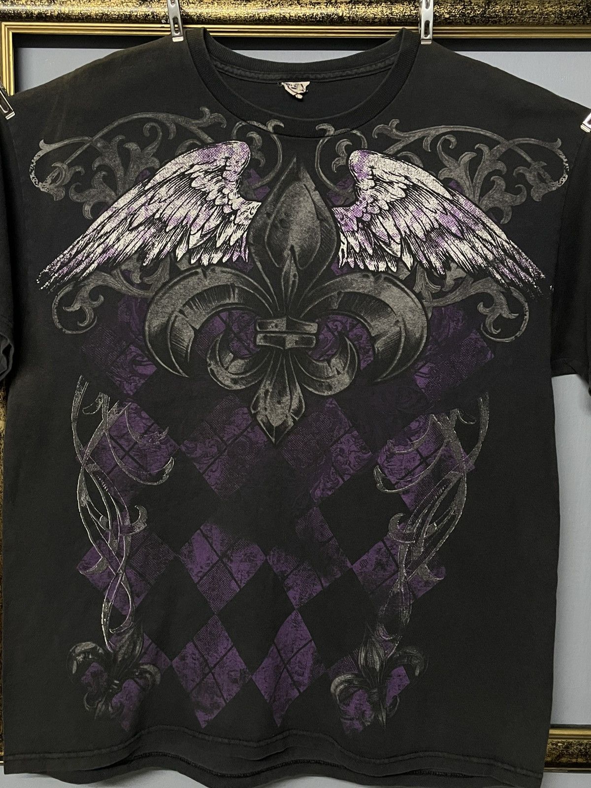 Affliction × Designer × Vintage Vintage 1990s Sunfaded The Amity Affliction Fleur Tshirt Size US M / EU 48-50 / 2 - 4 Thumbnail