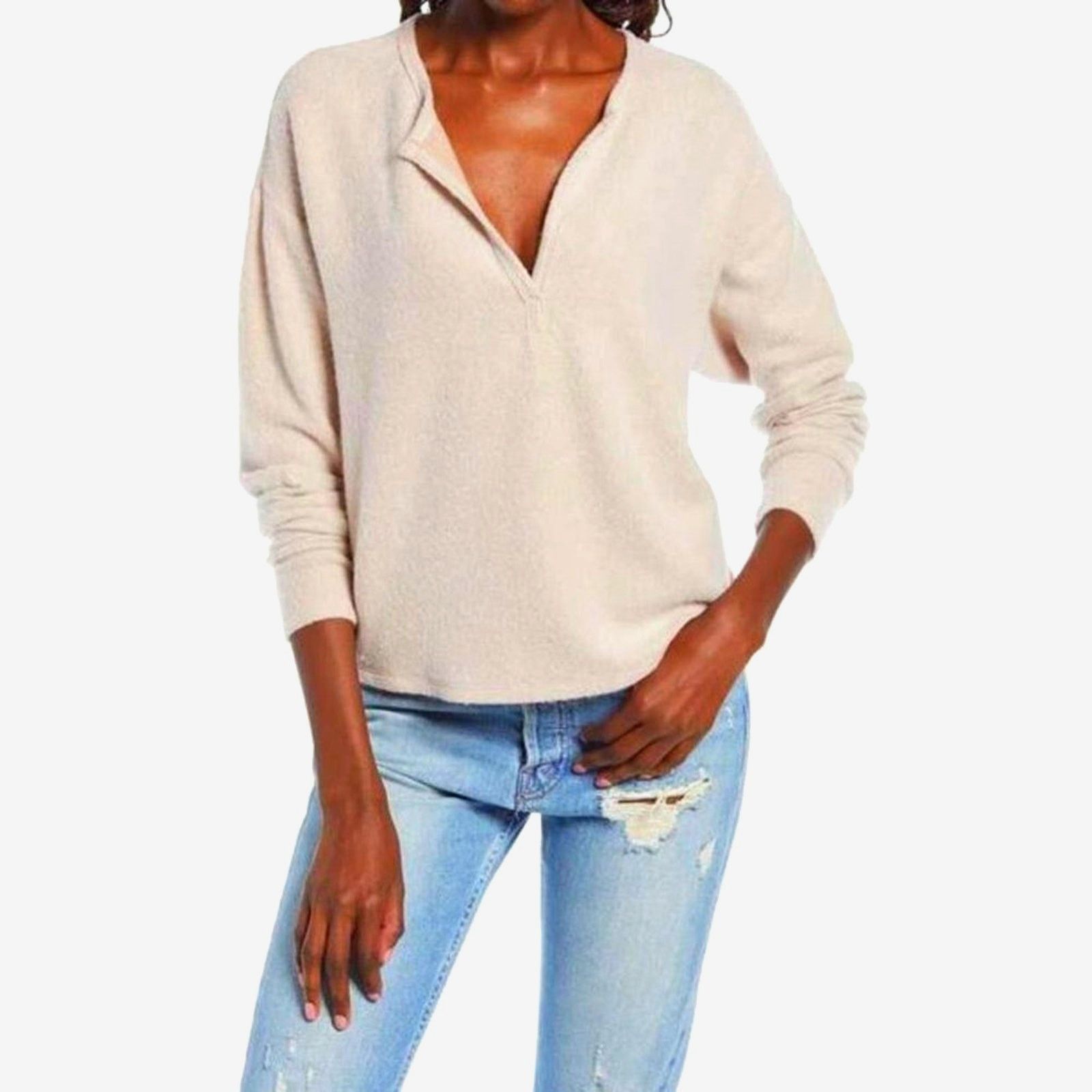 Other Socialite Pink Long Sleeve Fuzzy V-neck Top - size XL Size XL / US 12-14 / IT 48-50 - 2 Thumbnail