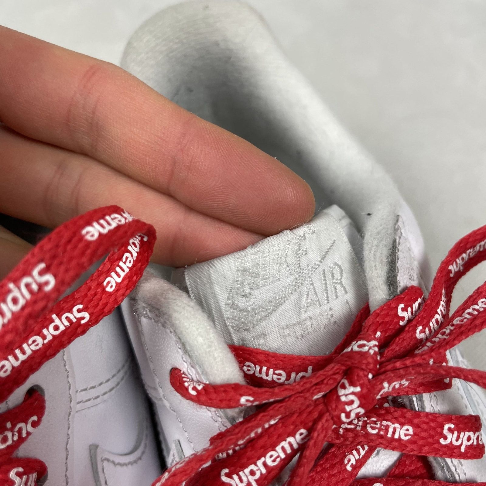 Nike × Supreme Nike Air Force 1 Low SP CU9225-100 Men White Leather Shoes 7 Size US 7 / EU 40 - 11 Thumbnail