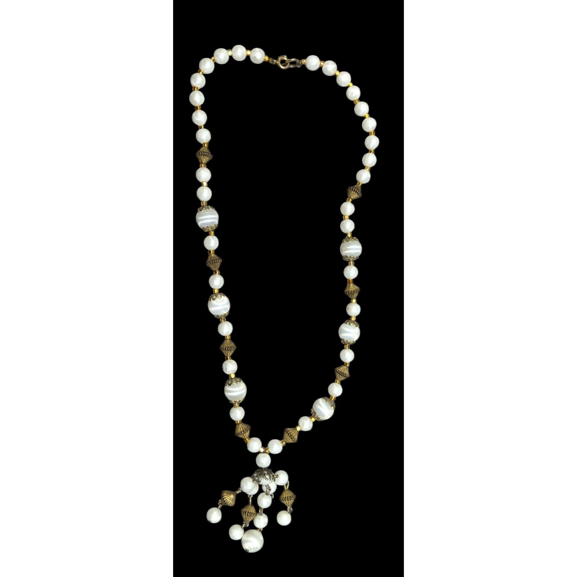 Other Vintage White And Gold Beaded Tassel Necklace Size ONE SIZE - 1 Thumbnail
