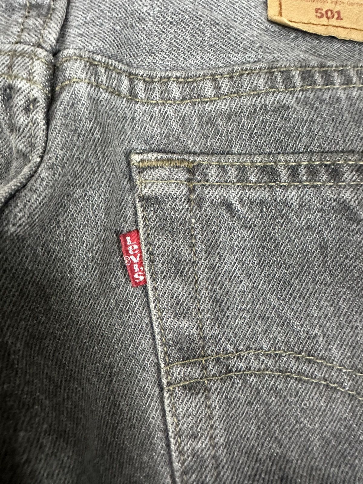 Levi's 90s Levis 501 Usa Grey Bleach Effect W30 D760 Size US 30 / EU 46 - 8 Thumbnail