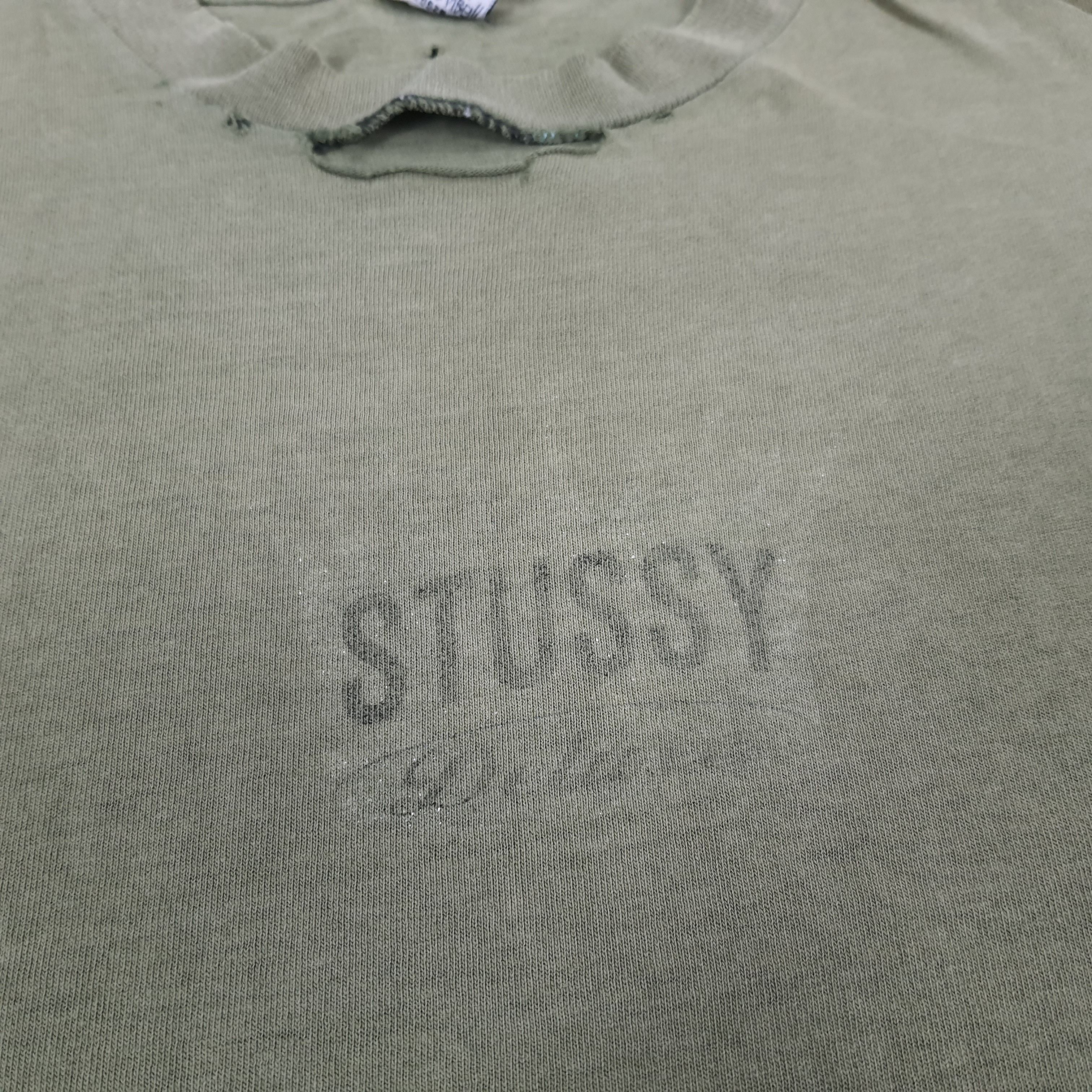 Stussy Vintage Stussy Deluxe Streetwear T-shirt Size US S / EU 44-46 / 1 - 4 Thumbnail