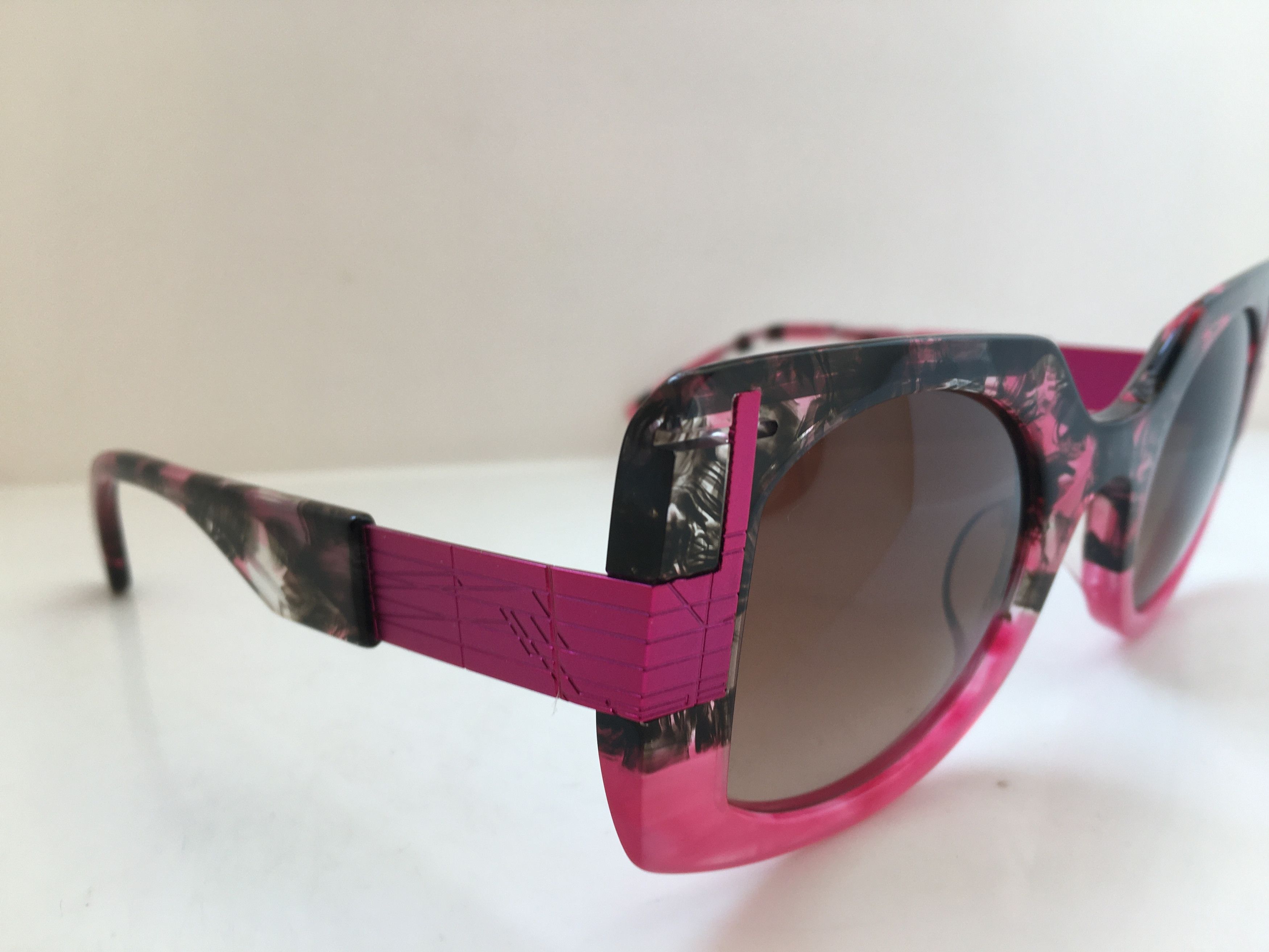 Other Handmade Acetate RUNWAY SHOW Diva Girls Sunglasses Size ONE SIZE - 2 Thumbnail