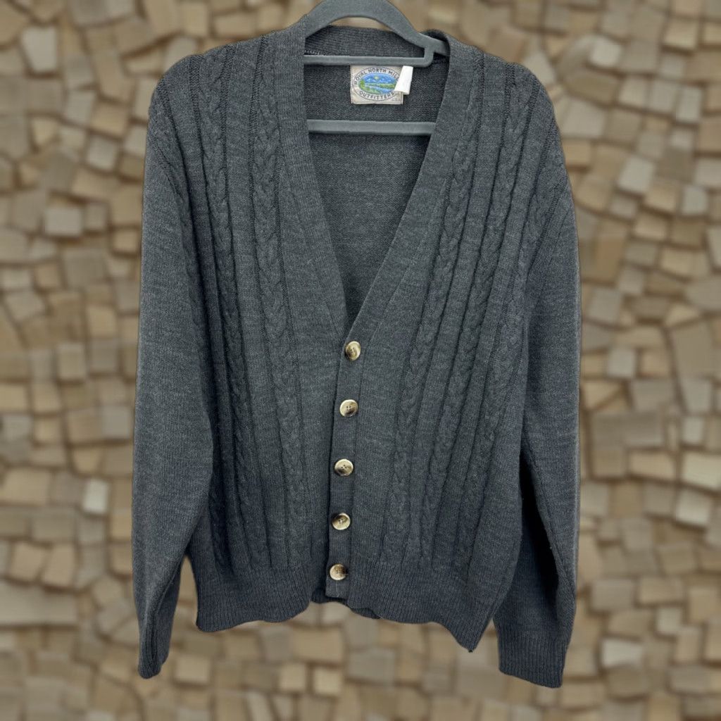 Vintage VINTAGE Royal North Mills Outfitters Sweater Cardigan XL Men Wool Gray Cable-Knit V-Neck Button Slim Fall Winter Size US XL / EU 56 / 4 - 1 Thumbnail