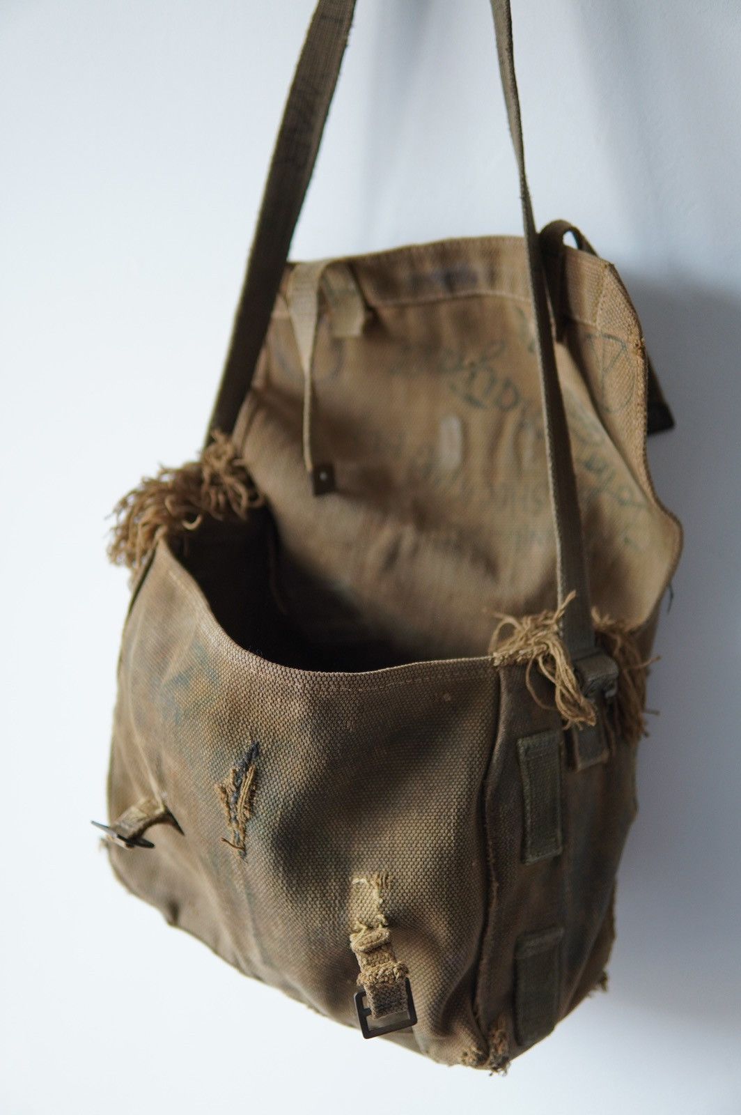 Vintage WWII Painted Canvas Shoulders Bag Size ONE SIZE - 13 Thumbnail