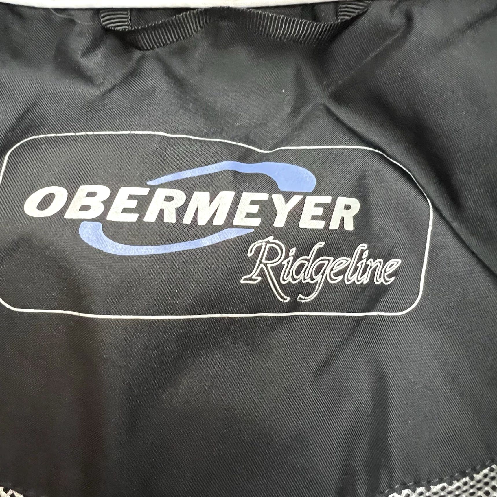 Obermeyer VINTAGE Ridgeline X4 Duroguard Ski Jacket Women’s Size 6 Black/White Obermeyer Jacket (Geometric) Women's Ski Coat Size M / US 6-8 / IT 42-44 - 7 Thumbnail
