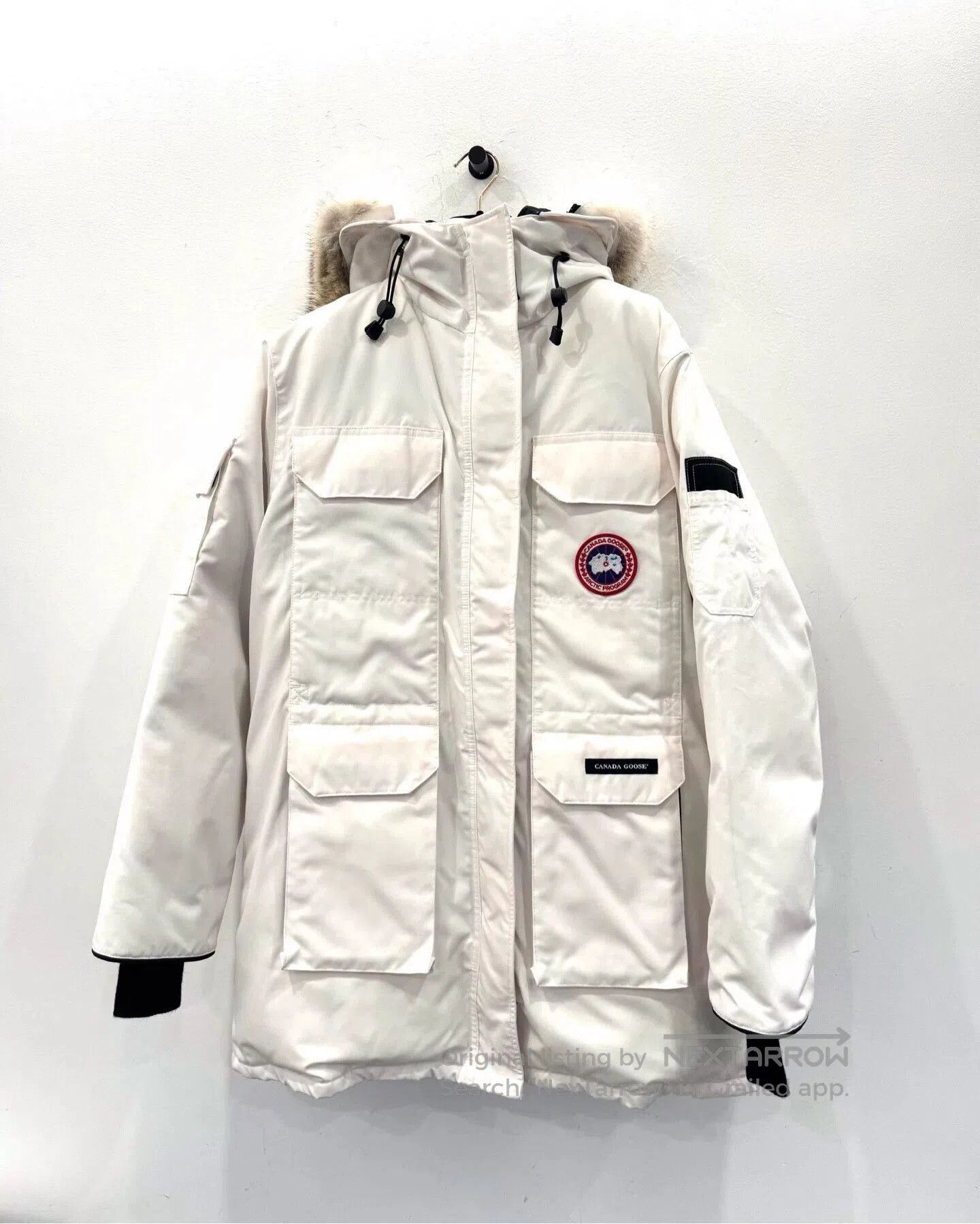Canada Goose Canada Goose Expedition White Down Jacket XL. Size US XL / EU 56 / 4 - 1 Thumbnail