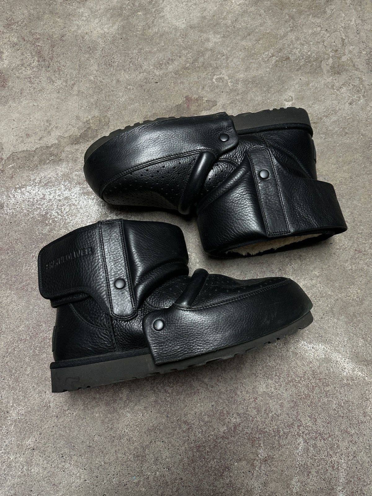 UGG Men\'s Olivert Black Water Resistant Wool Leather Boots 12 SEE DESC Amazon.com | UGG Men main image 2