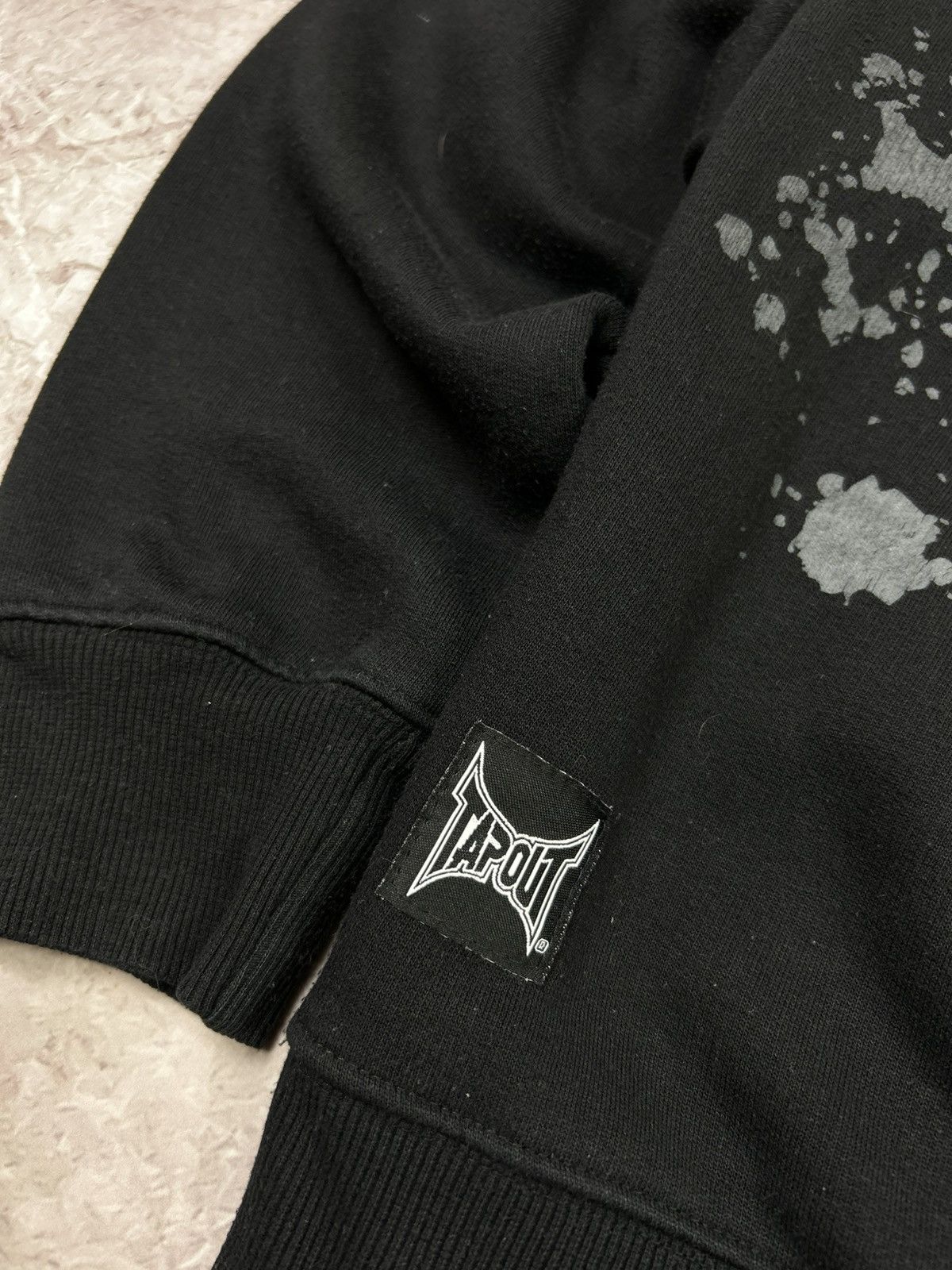 Vintage Vintage Tapout Sweatshirt Y2K Size US XL / EU 56 / 4 - 5 Thumbnail