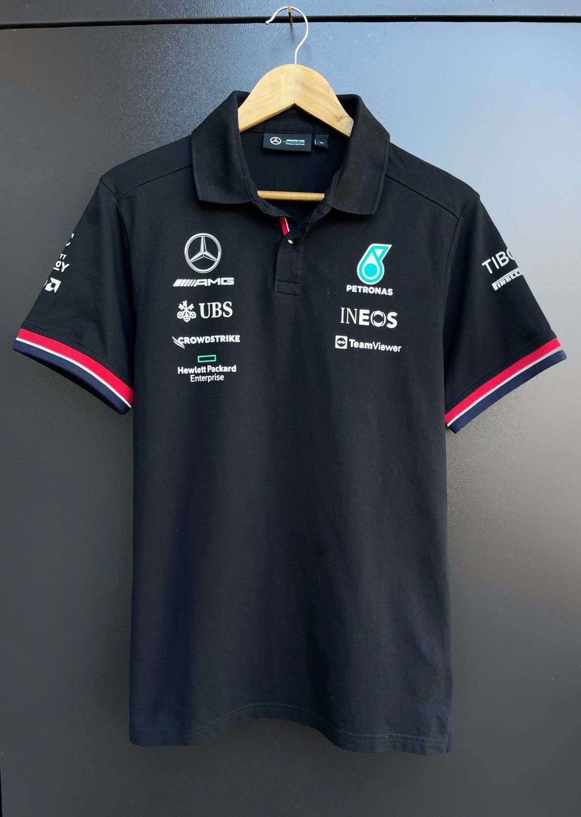 Mercedes-Benz Mercedes-Benz AMG Petronas F1 Polo Shirt Racing Formula 1 Size US M / EU 48-50 / 2 - 1 Thumbnail