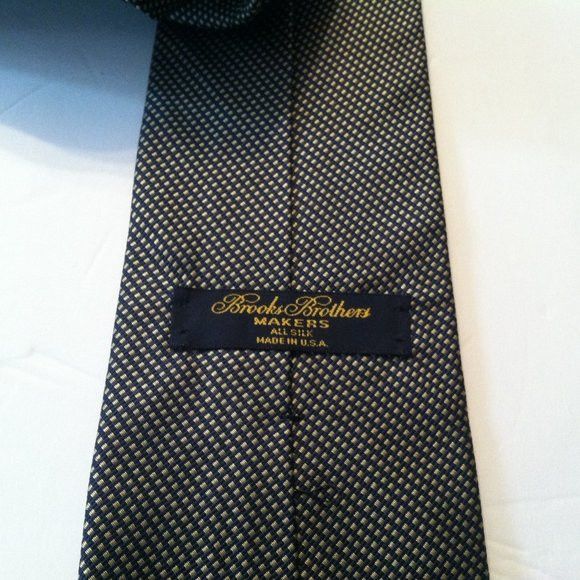 Brooks Brothers BROOKS BROTHERS MENS NEW DARK NAVY SILK TIE WIDTH: 3 3/4" Size ONE SIZE - 4 Thumbnail
