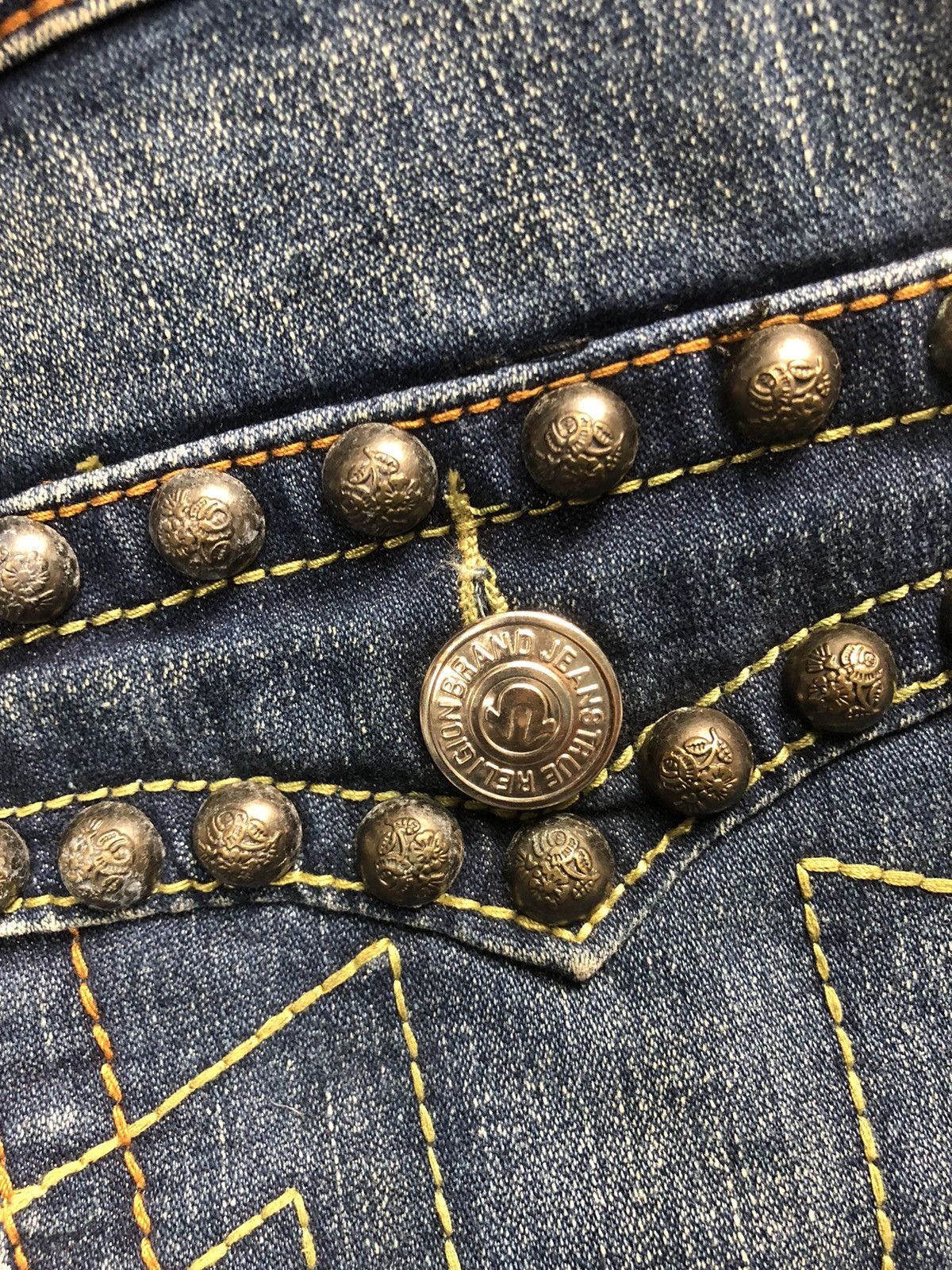 Japanese Brand Vintage True Religion Joey Studded Twisted Flare Jeans Size 32" / US 10 / IT 46 - 20 Thumbnail