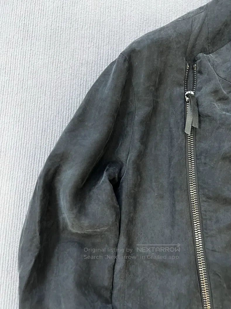 Armani Armani Black Embroidered Jacket with Portrait Size US M / EU 48-50 / 2 - 4 Thumbnail