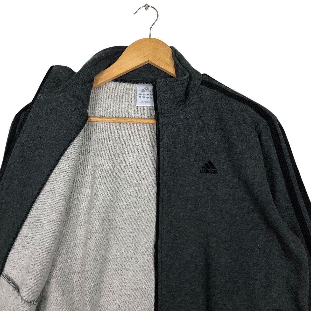 Adidas Adidas Three Stripe Long Sleeve Sweater Rare small Size US S / EU 44-46 / 1 - 10 Thumbnail