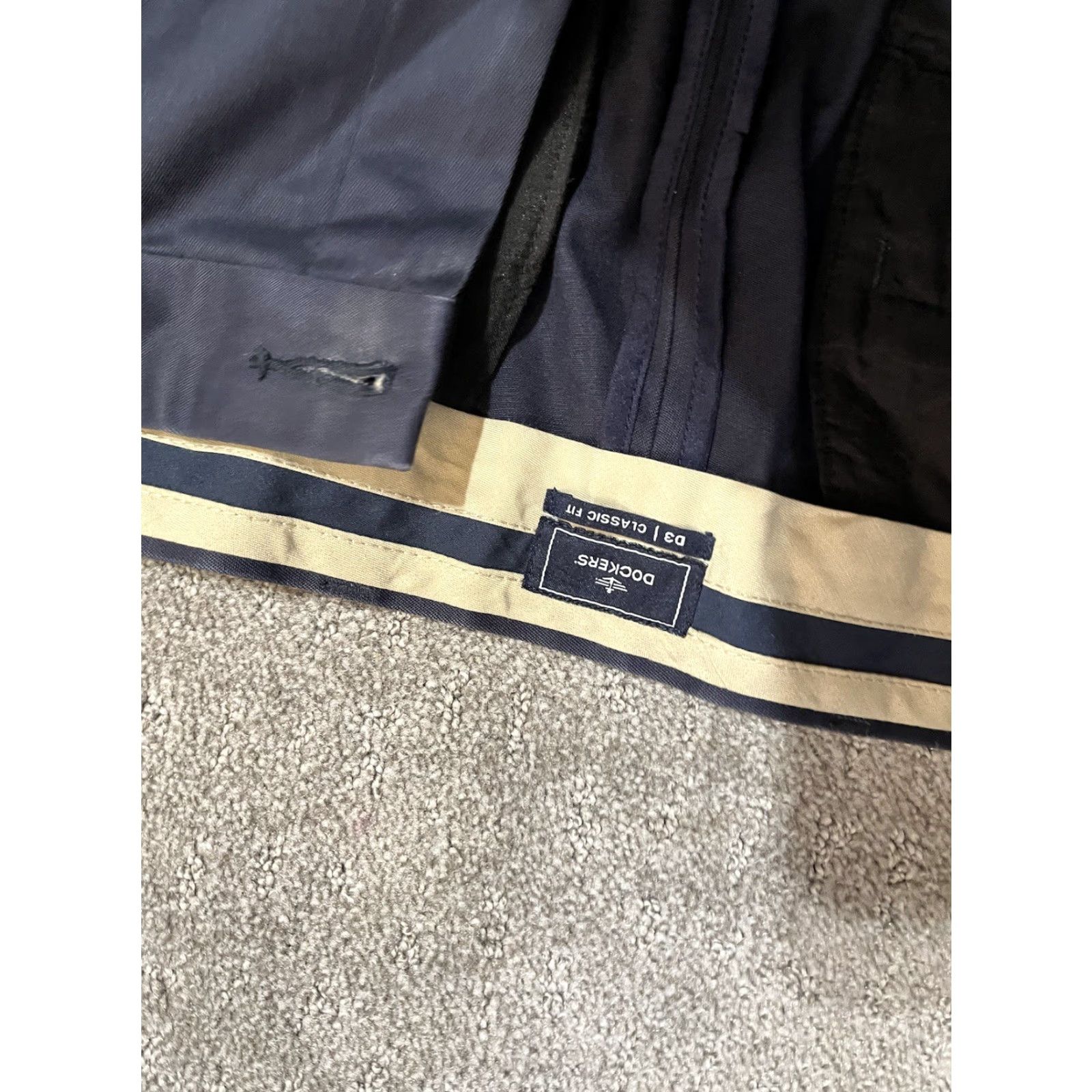 Dockers DOCKERS Classic Fit Pleated Dress Pants 30x32 Navy Vintage Distressed Solid Regular Men Pants Chinos 30 32 Navy Dockers D3 Size US 30 / EU 46 - 5 Thumbnail
