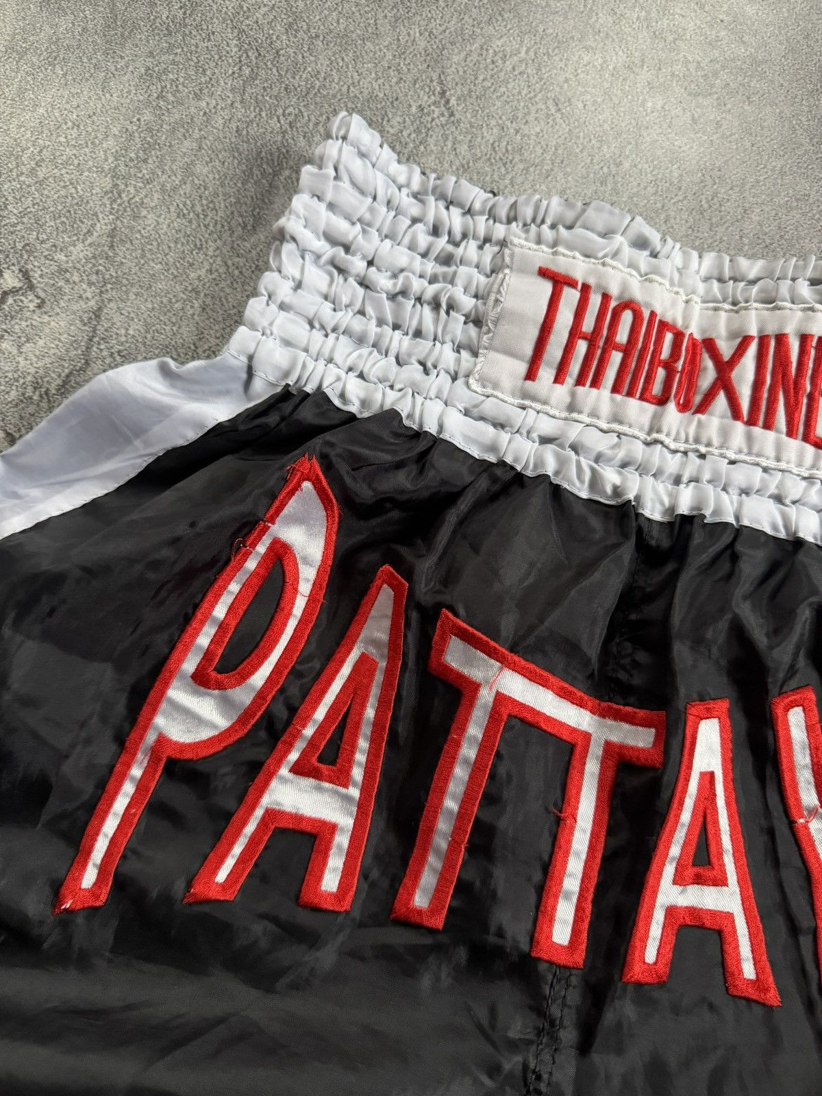 Other MuayThai M boxing 🥊 MMA kickboxing karate shorts 🩳 Pattaya Size US 32 / EU 48 - 8 Thumbnail