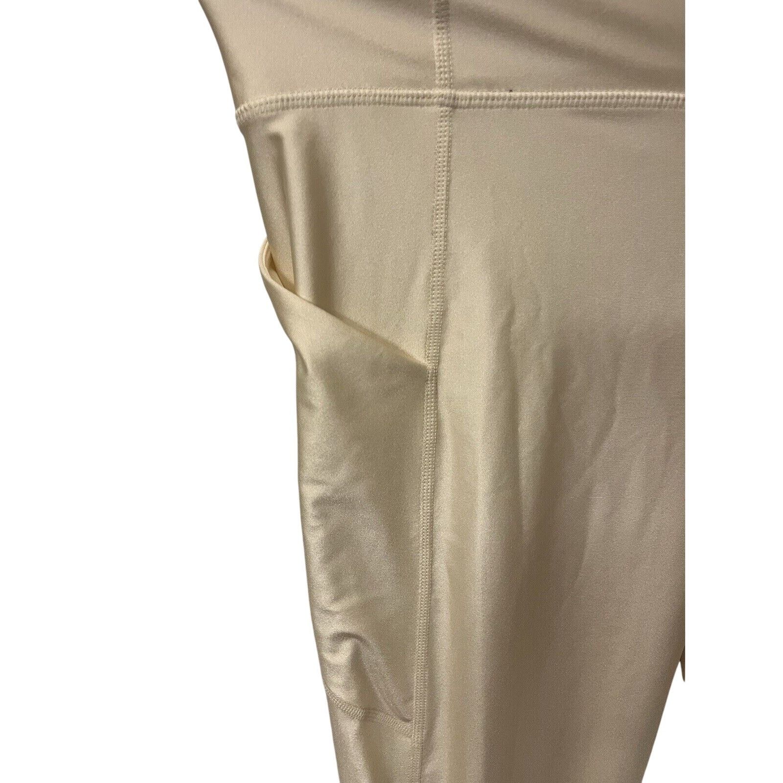 Fabletics NWT Women’s FABLETICS oasis Shine high-waisted Large Legging Size 34" / US 12 / IT 48 - 4 Thumbnail