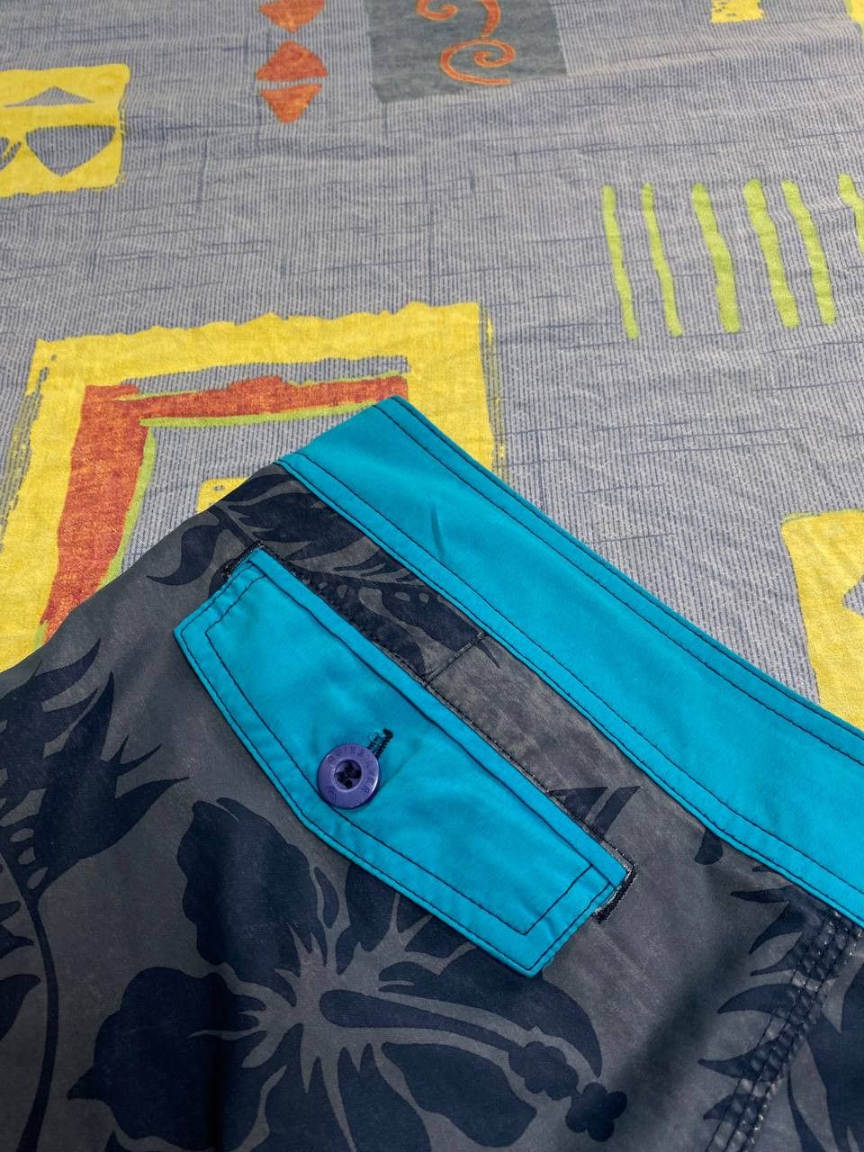 Quiksilver Vintage Y2k Quicksilver Shorts Size US 33 - 23 Thumbnail