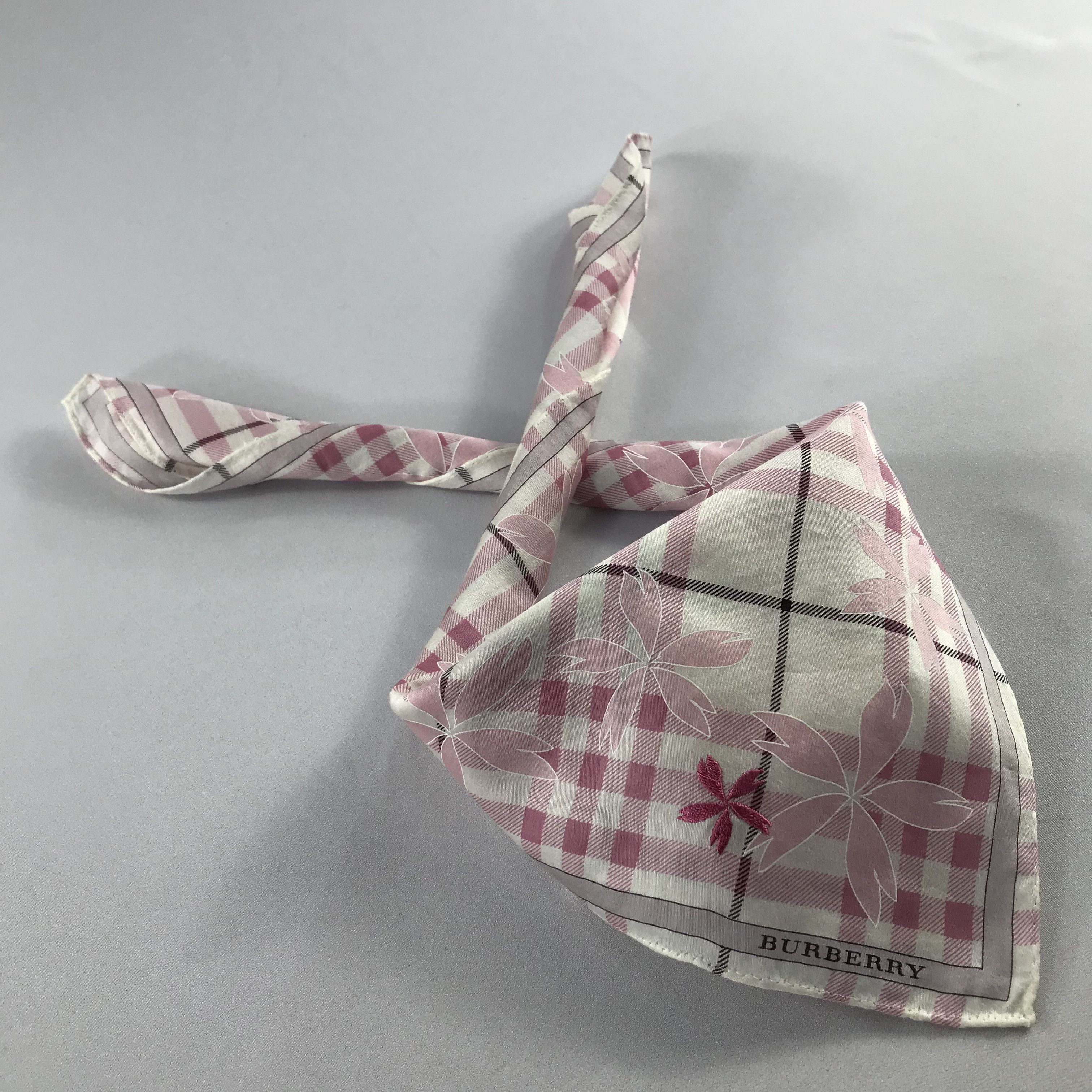 Burberry Burberry Handkerchief / Bandana / Neckerchief C821 Size ONE SIZE - 2 Thumbnail