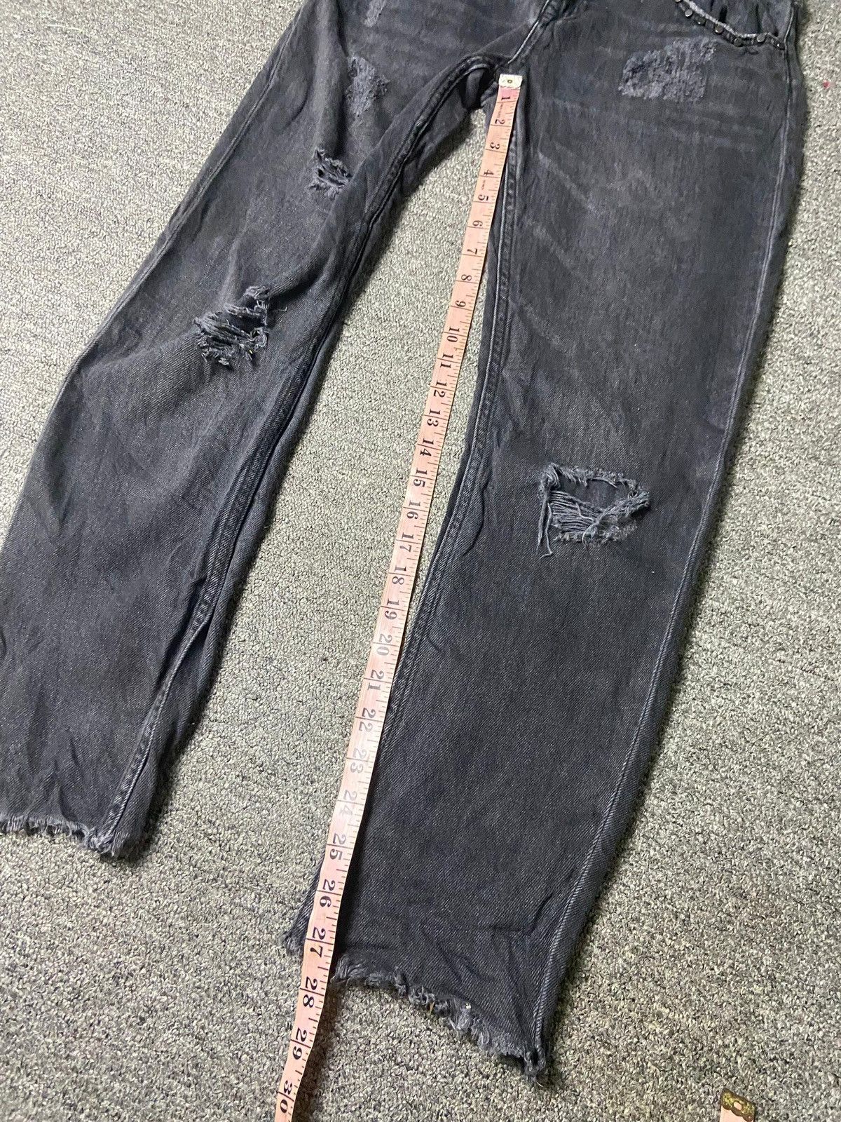 Zara Zara Basic 1975 Acid Black Distressed Ripped Jeans (165) Size US 30 / EU 46 - 6 Thumbnail