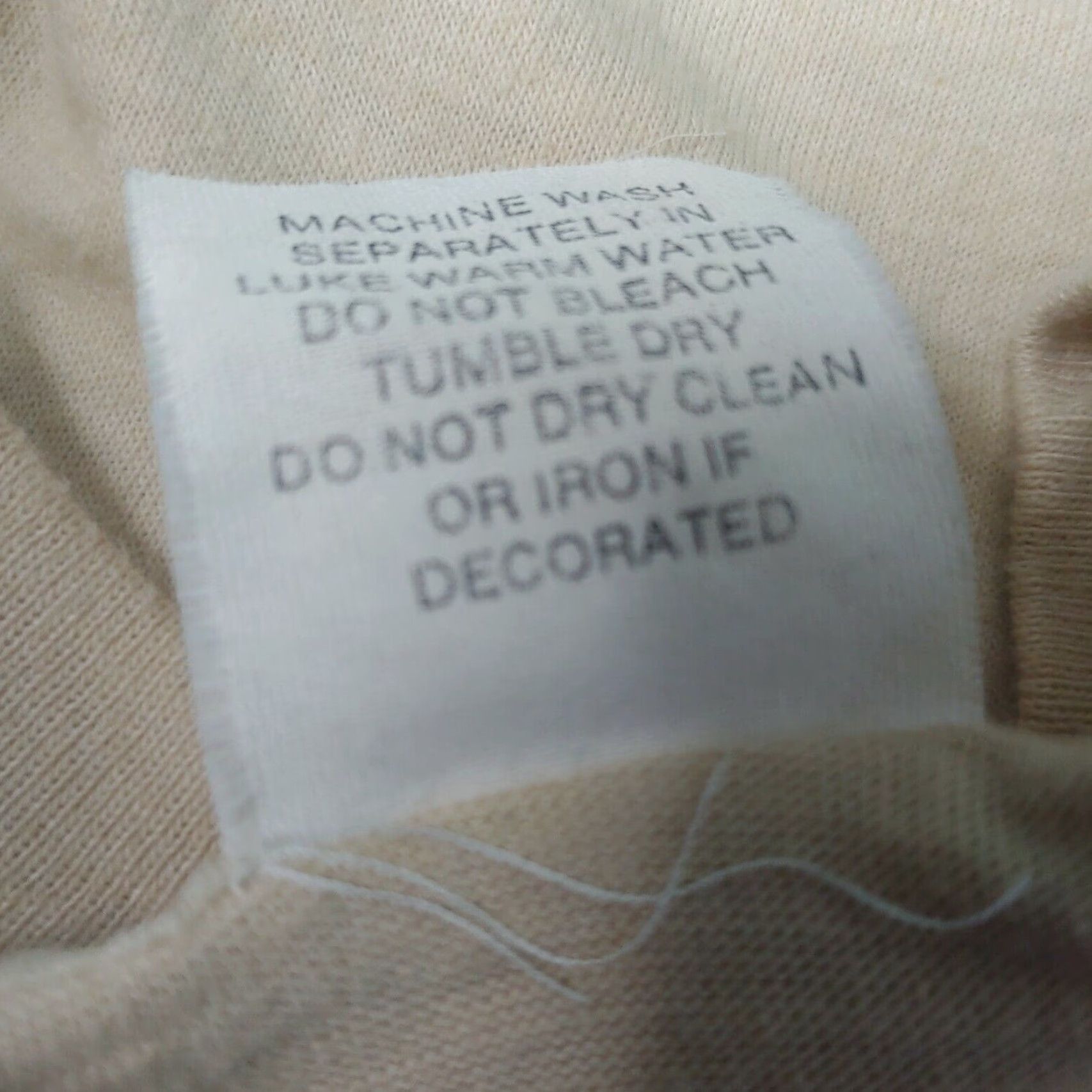 Vintage VINTAGE Hunter T Shirt Single Stitch Tan Deer Smoking Hunting Camp Funny Graphic Size US L / EU 52-54 / 3 - 5 Thumbnail
