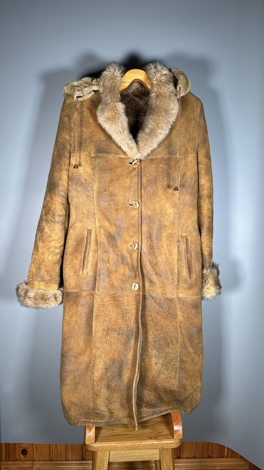 Vintage Vintage women sheepskin 100% coat Size M / US 6-8 / IT 42-44 - 1 Thumbnail