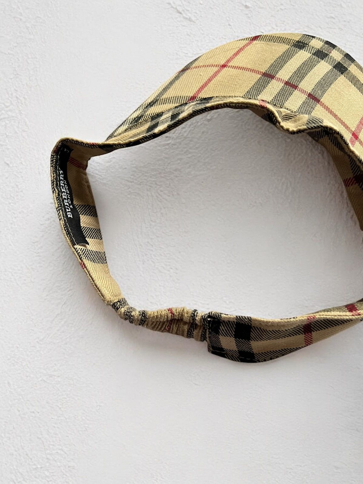 Burberry × Vintage OFFER!🫵🏻 BURBERRY VISOR CAP NOVA CHECK GOLF VINTAGE Size ONE SIZE - 2 Thumbnail