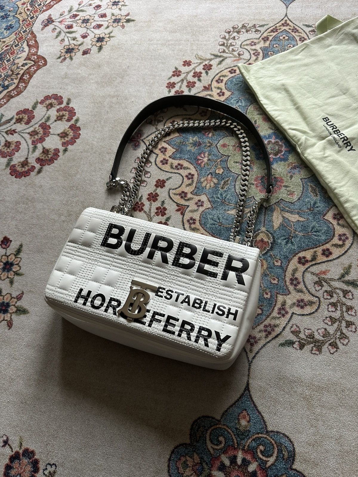 Burberry BURBERRY Horseferry Print Smalla Lola Quilted Chain Bag Size ONE SIZE - 4 Thumbnail